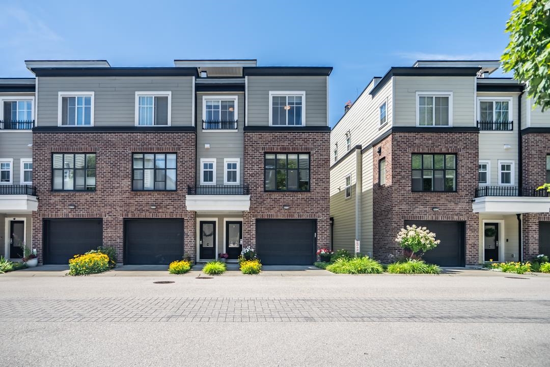 15588 32 Avenue #5, Surrey, BC V3Z 0G3