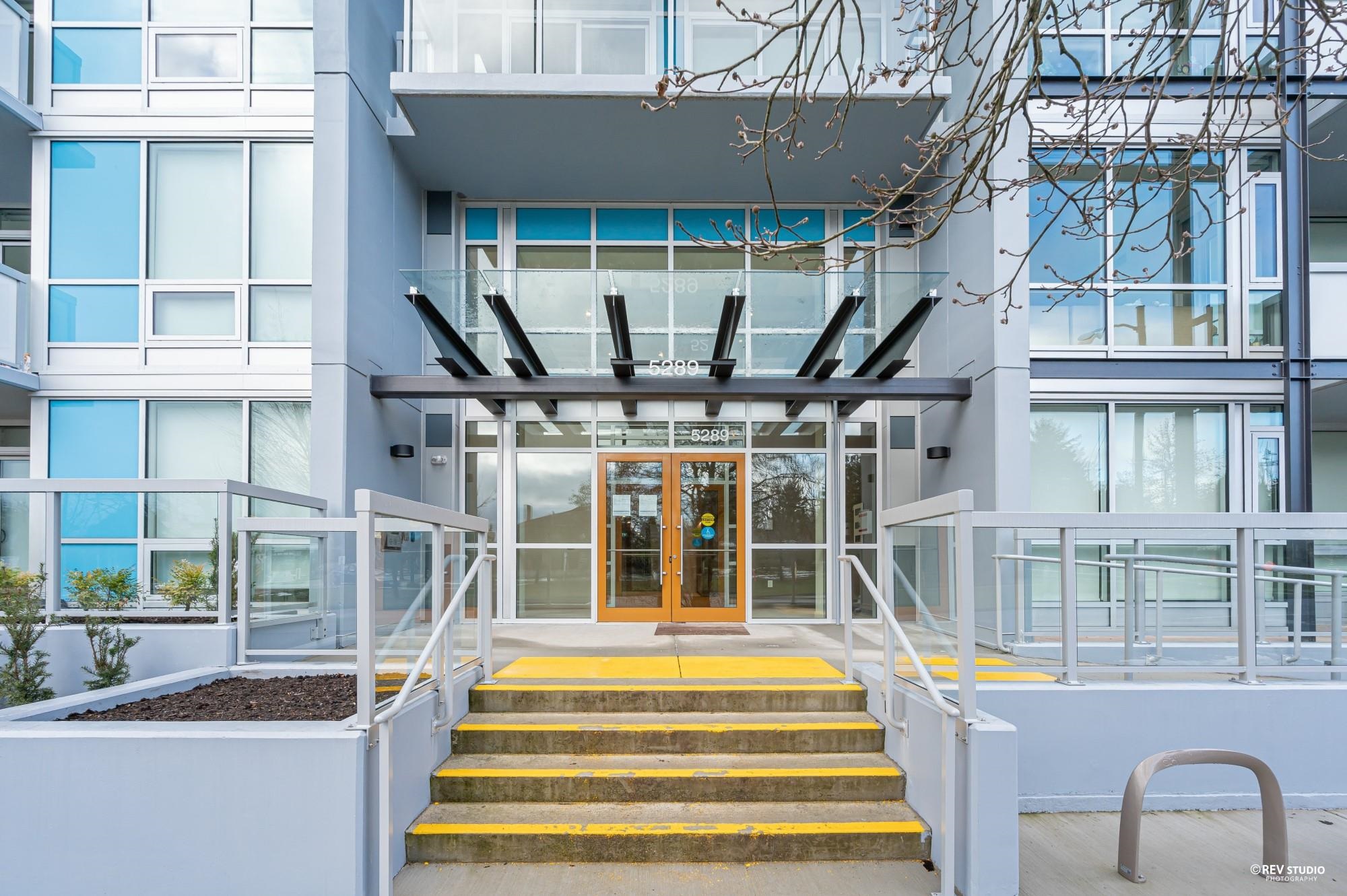 5289 Cambie Street #206, Vancouver, BC V5Z 2Z6