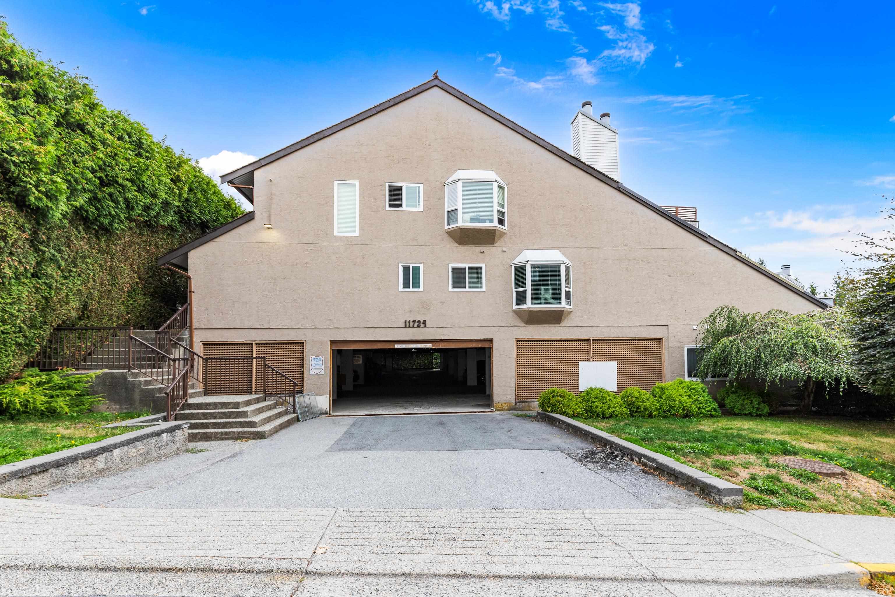 11724 225 Street #201, Maple Ridge, BC V2X 6E4