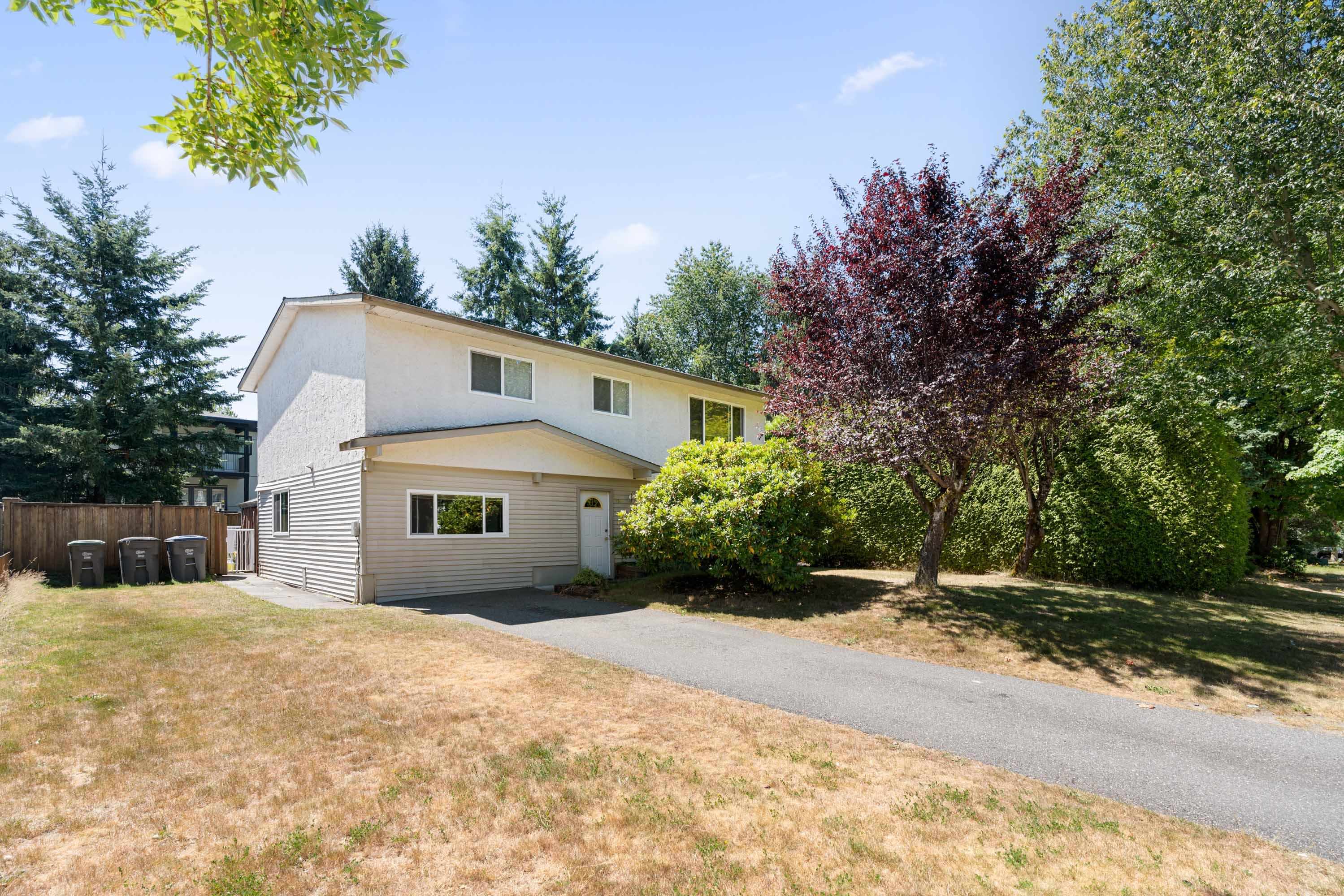 63a Avenue, Surrey, BC V3S 8A8