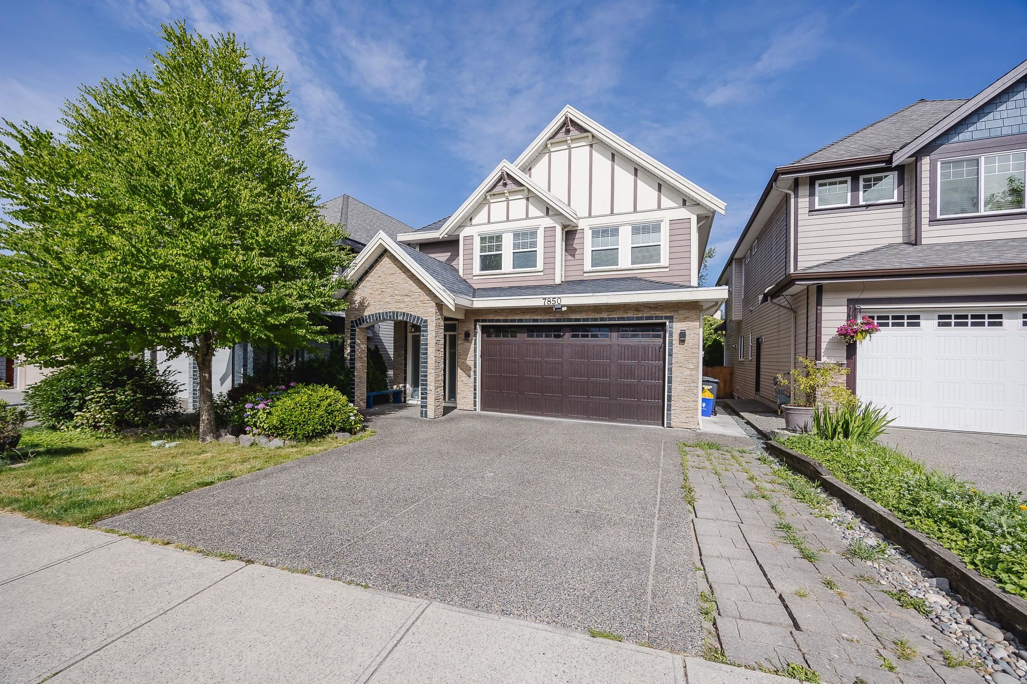 211b Street, Langley, BC V2Y 0H5