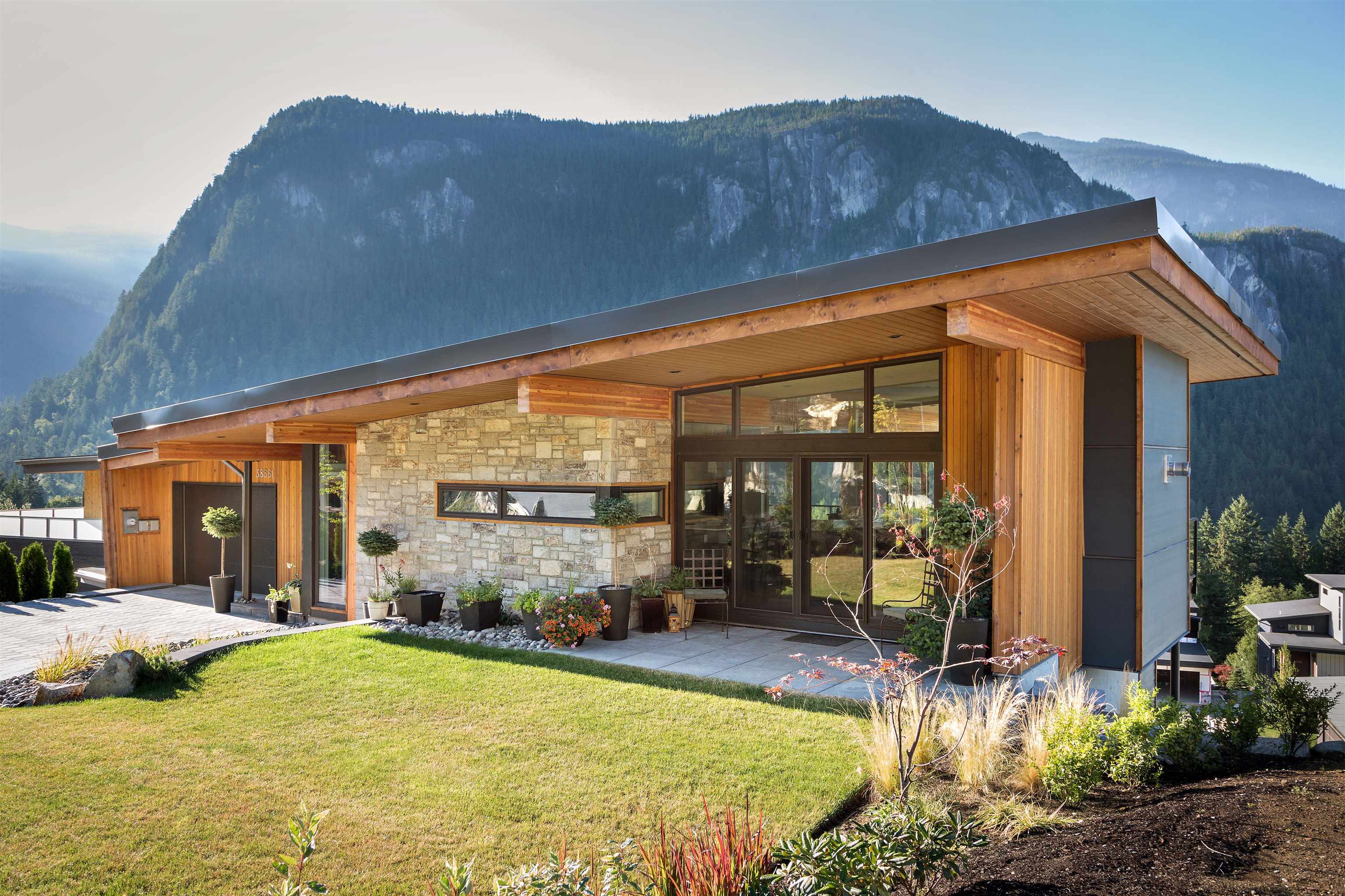 38561 Sky Pilot Drive, Squamish, BC V8B 0T6