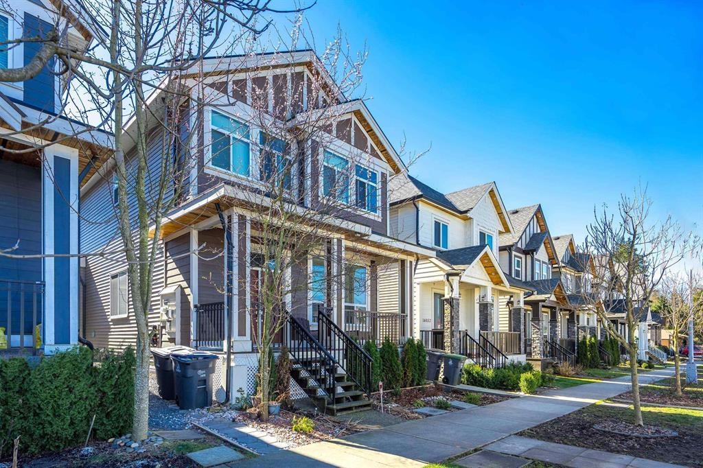 60 Avenue, Surrey, BC V3X 2N3