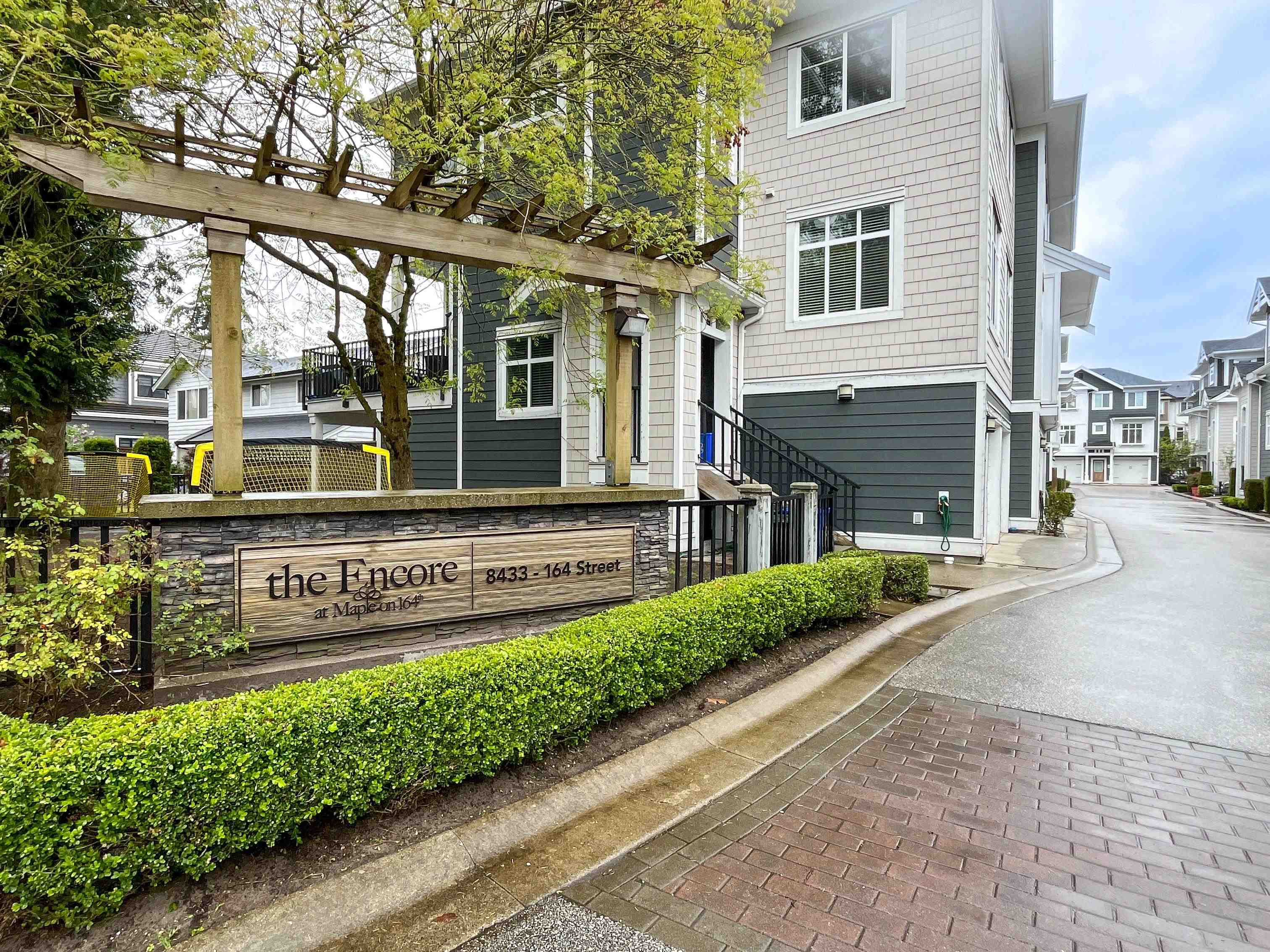 8433 164 Street #3, Surrey, BC V4N 0V9