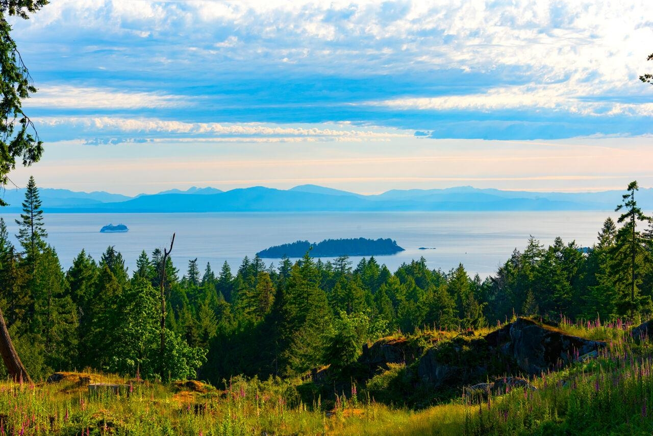 Lot 2 Innisfree Lane, Bowen Island, BC V0N 1G2