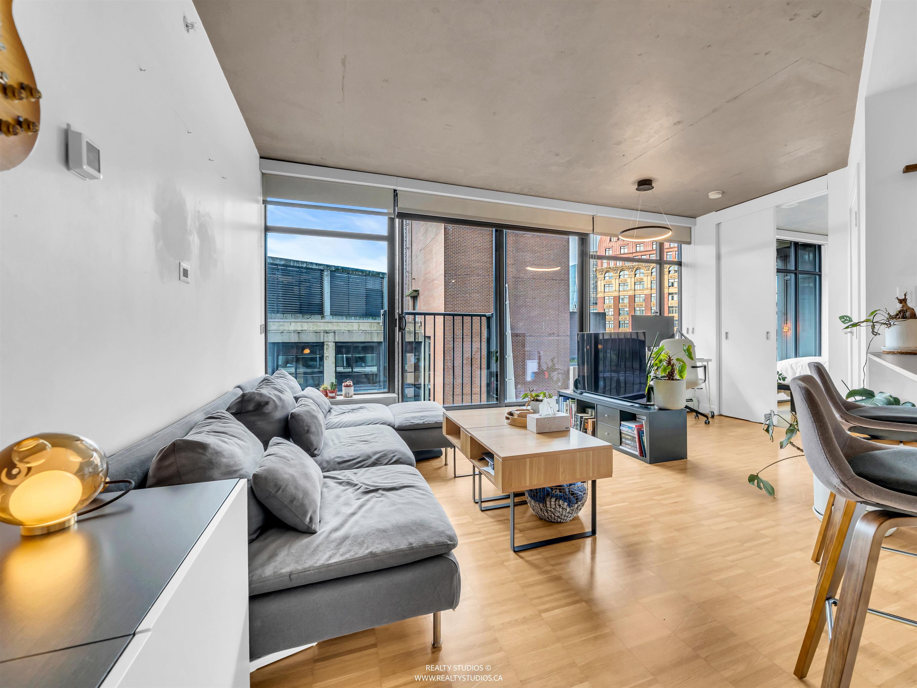 128 West Cordova Street #908, Vancouver, BC V6B 0E6