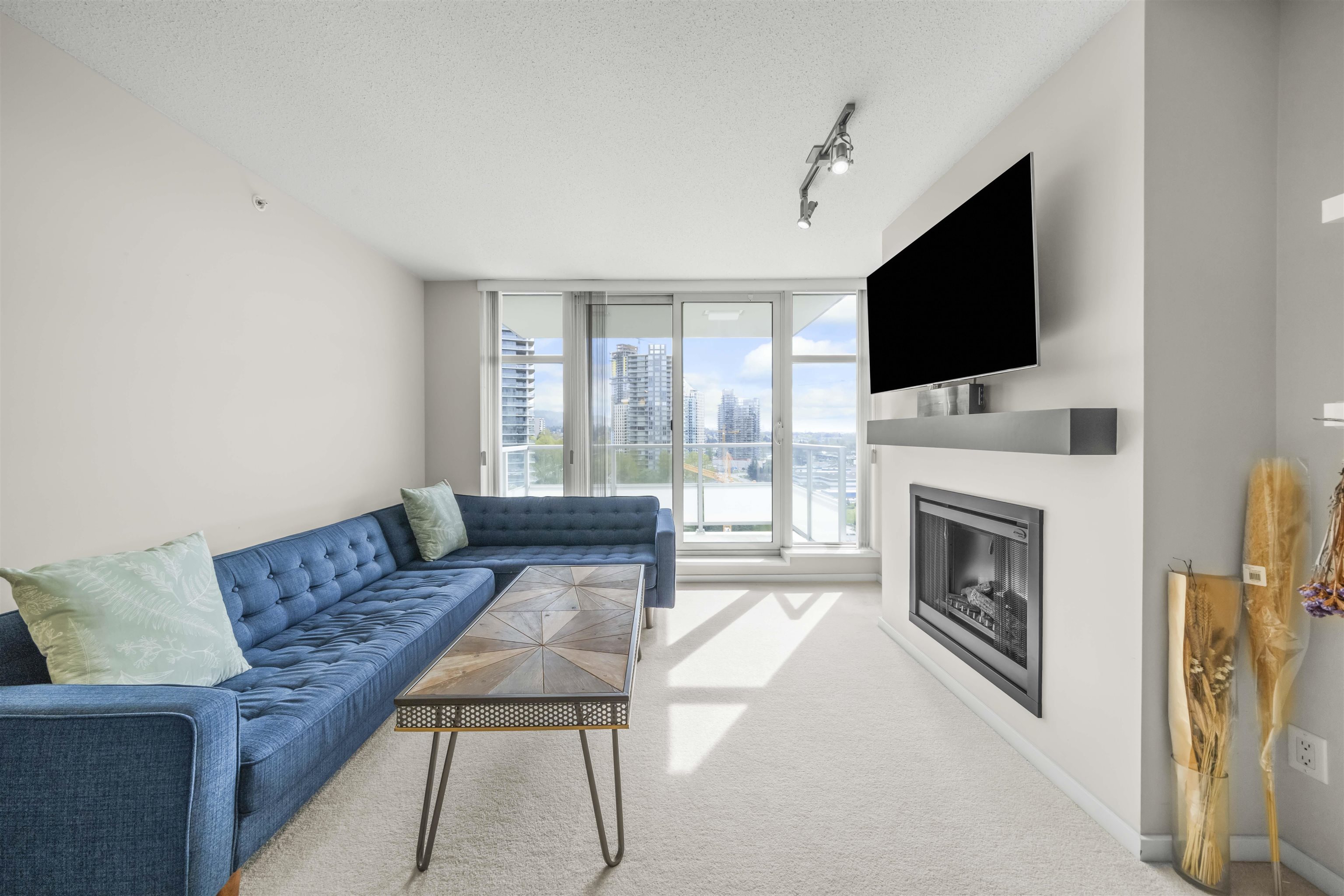 2289 Yukon Crescent #2003, Burnaby, BC V5C 0B2
