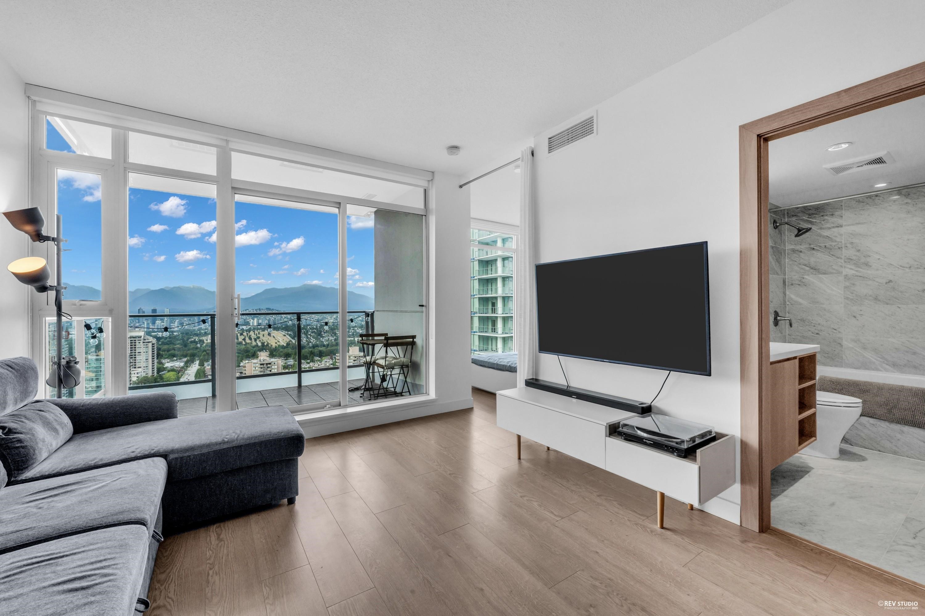 6538 Nelson Avenue #3308, Burnaby, BC V5H 0G5