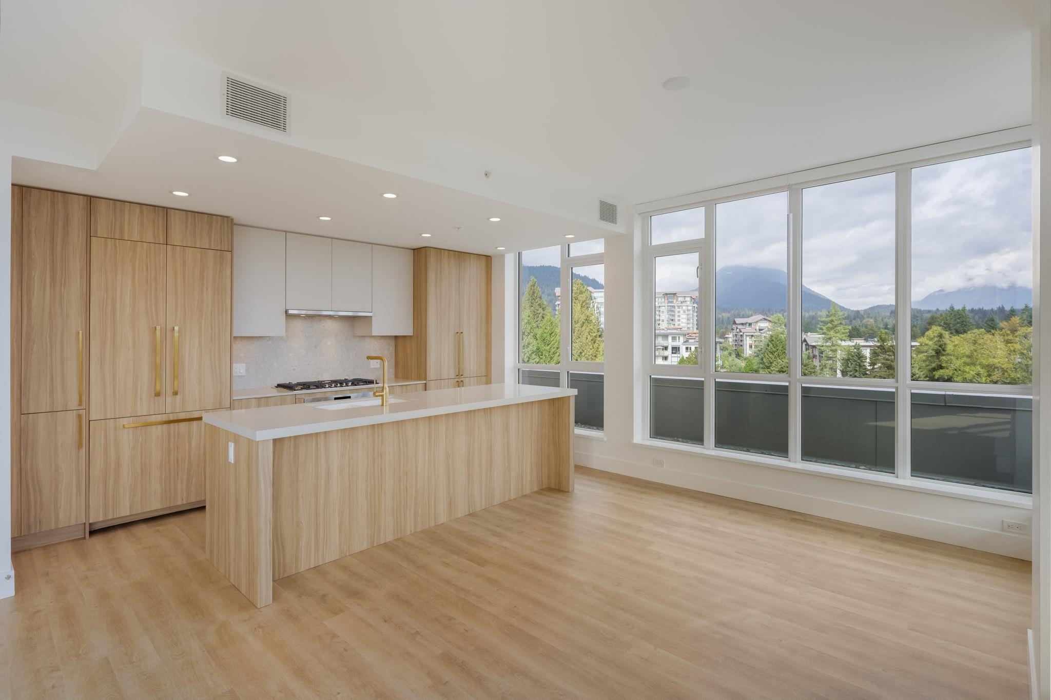 2385 Emery Ct #704, North Vancouver, BC V7J 0G1
