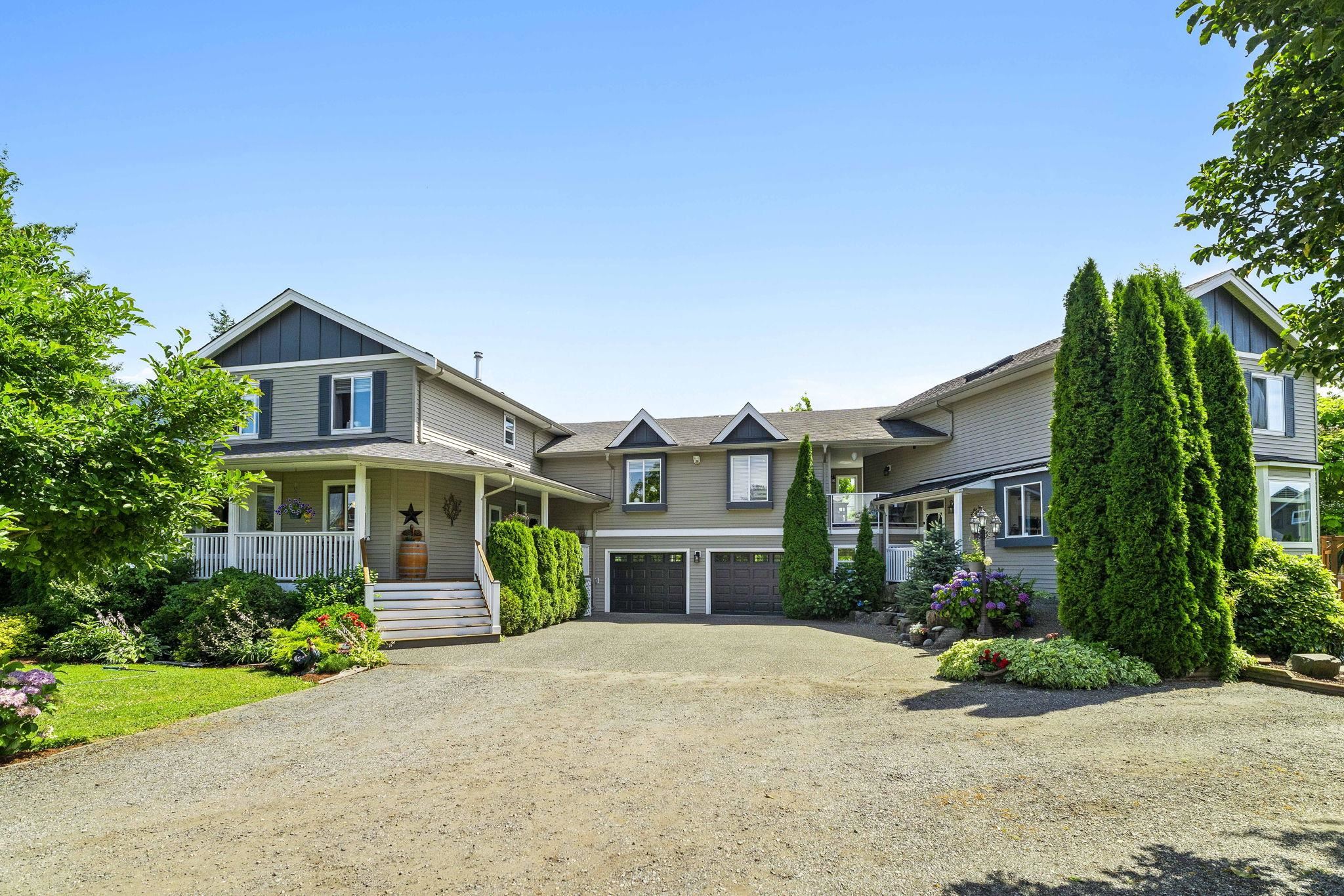 41446 Yarrow Central Rd, Chilliwack, BC V2R 5G5