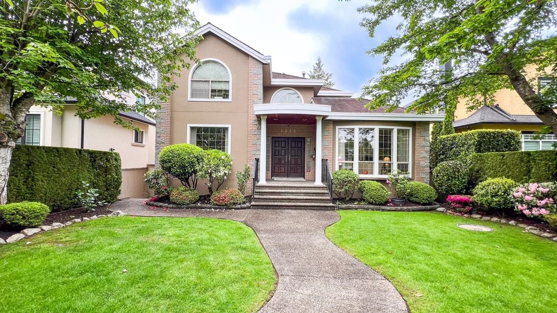 1556 West 62nd Avenue, Vancouver, BC V6P 2E9