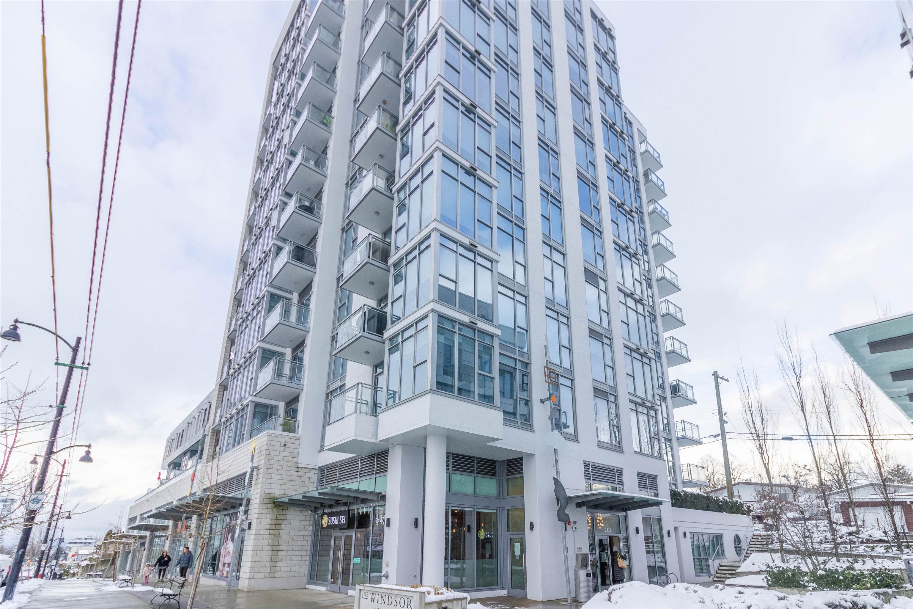 2435 Kingsway #302, Vancouver, BC V5R 5G8