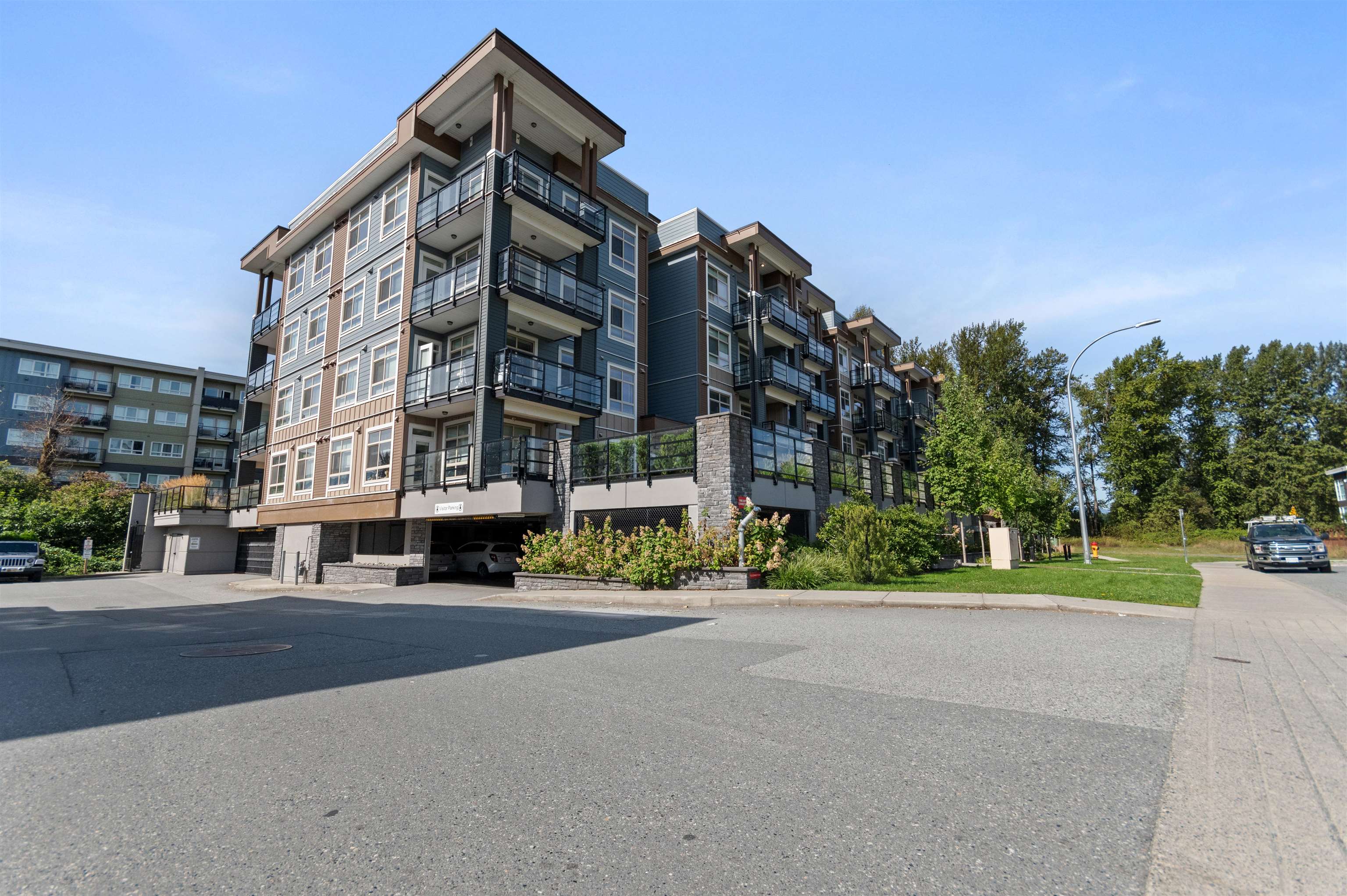 45562 Airport Road #504, Chilliwack, BC V2P 0J8