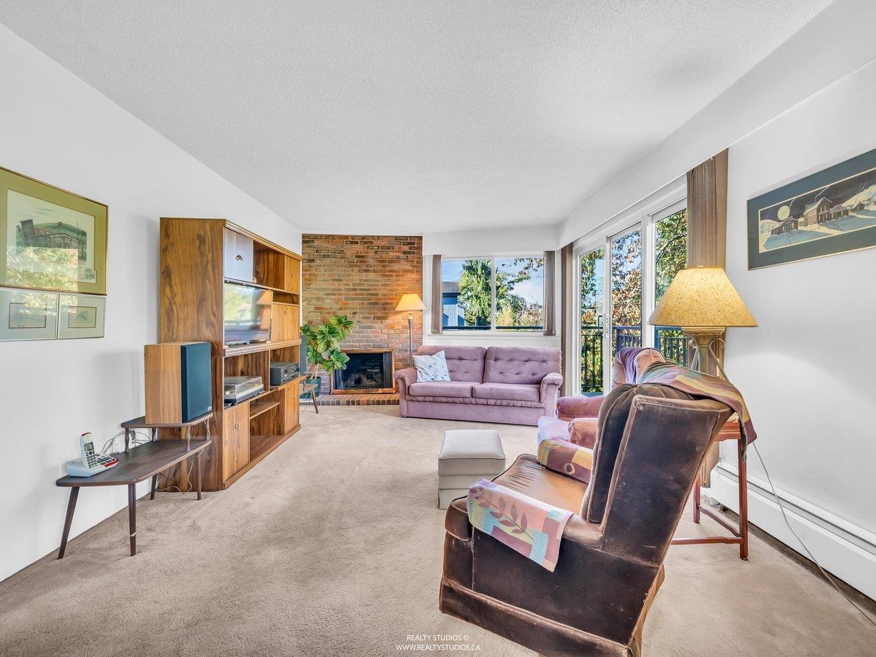 2121 West 6th Avenue #311, Vancouver, BC V6K 1V5