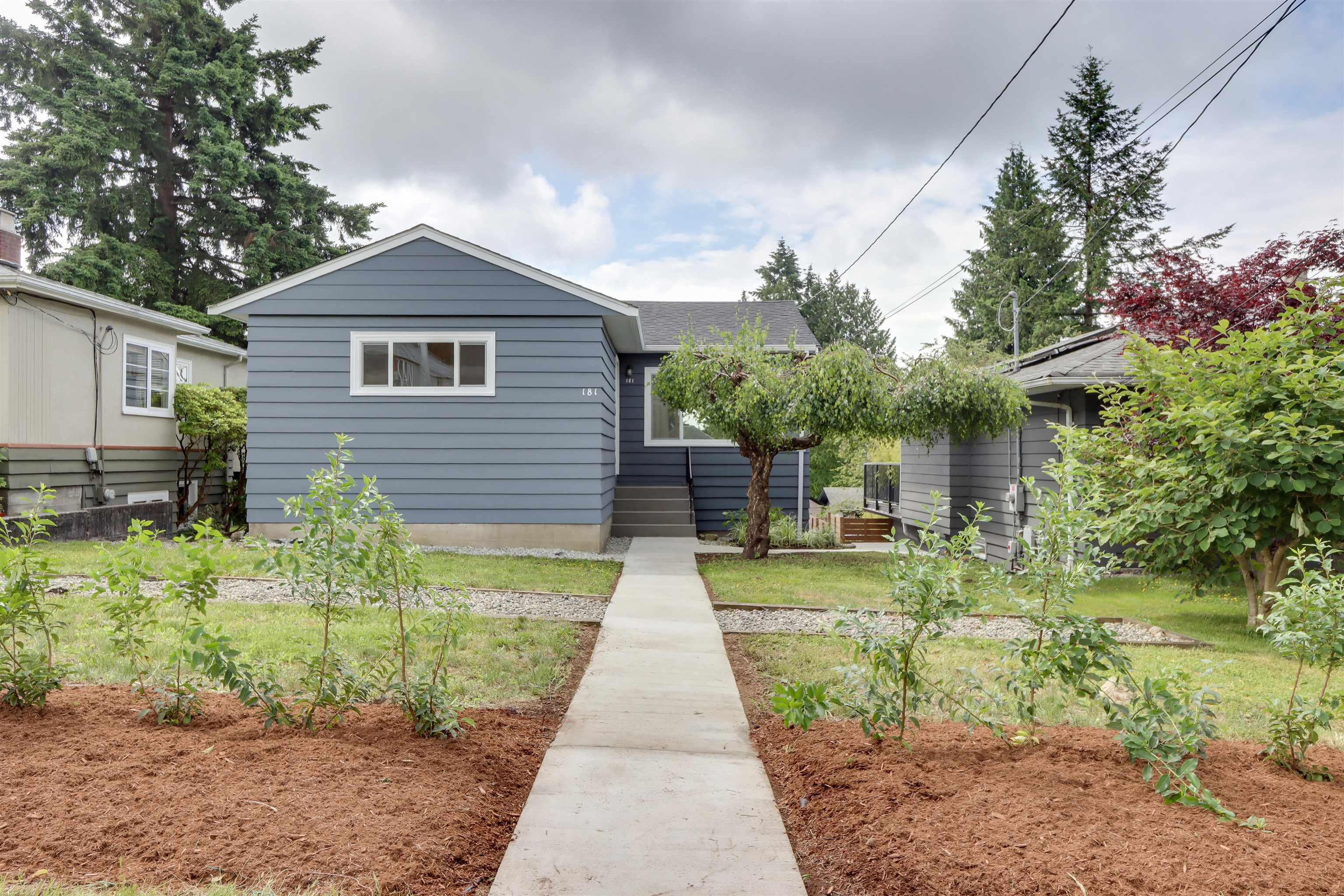 181 West Windsor Road, North Vancouver, BC V7N 2M9