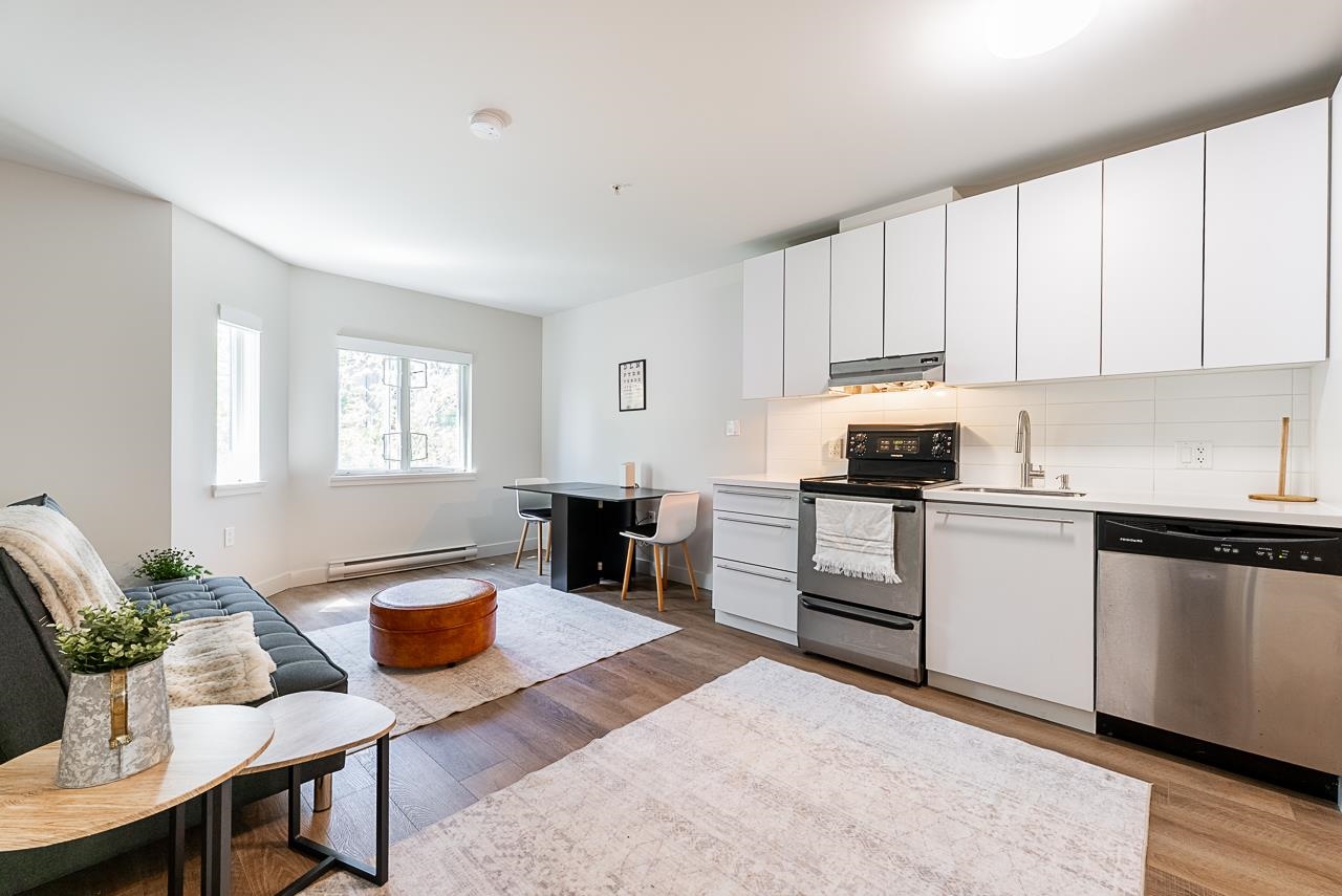 370 Carrall Street #401, Vancouver, BC V6B 2J3