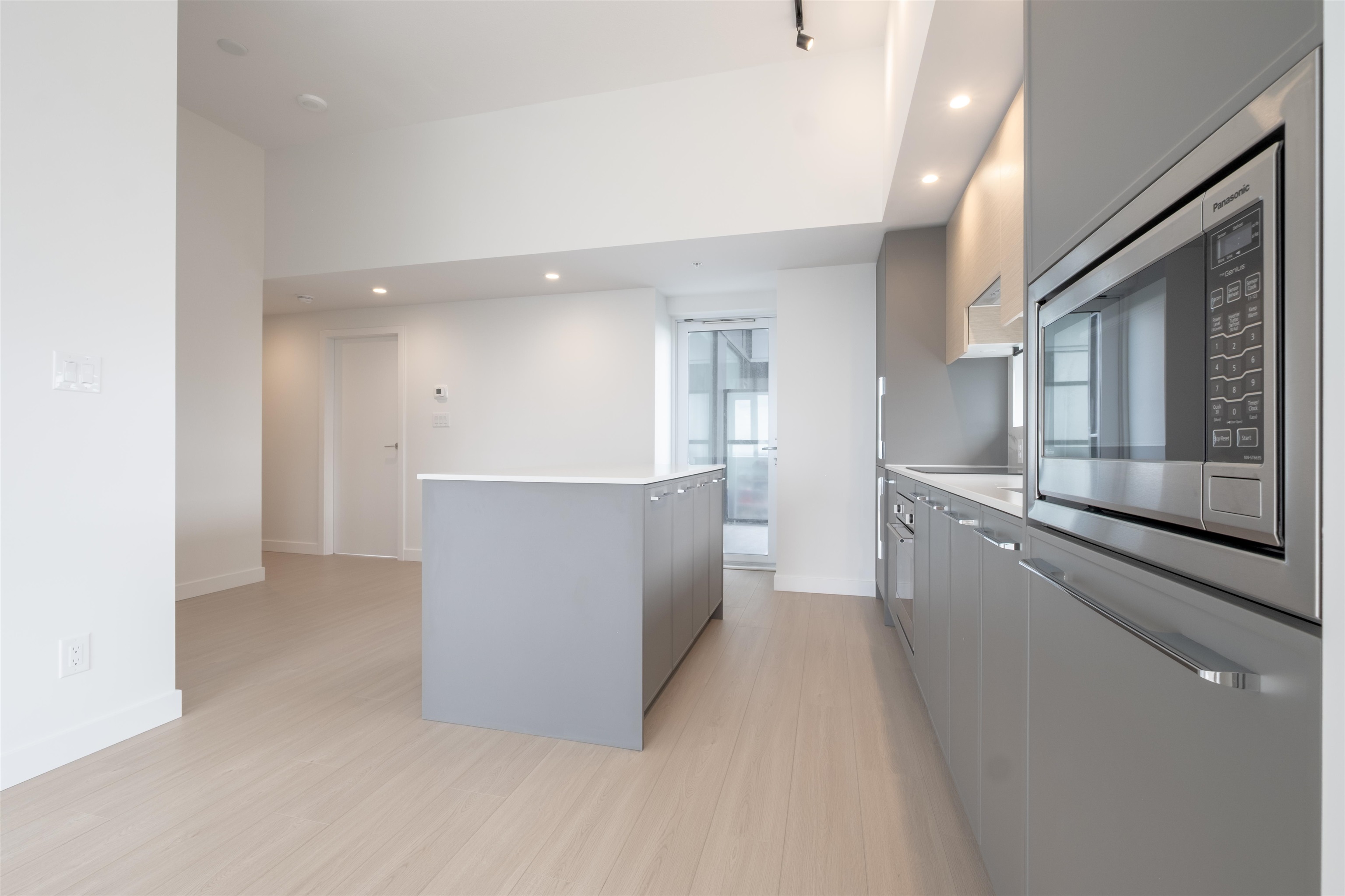 13745 George Junction #3310, Surrey, BC V3T 0V8