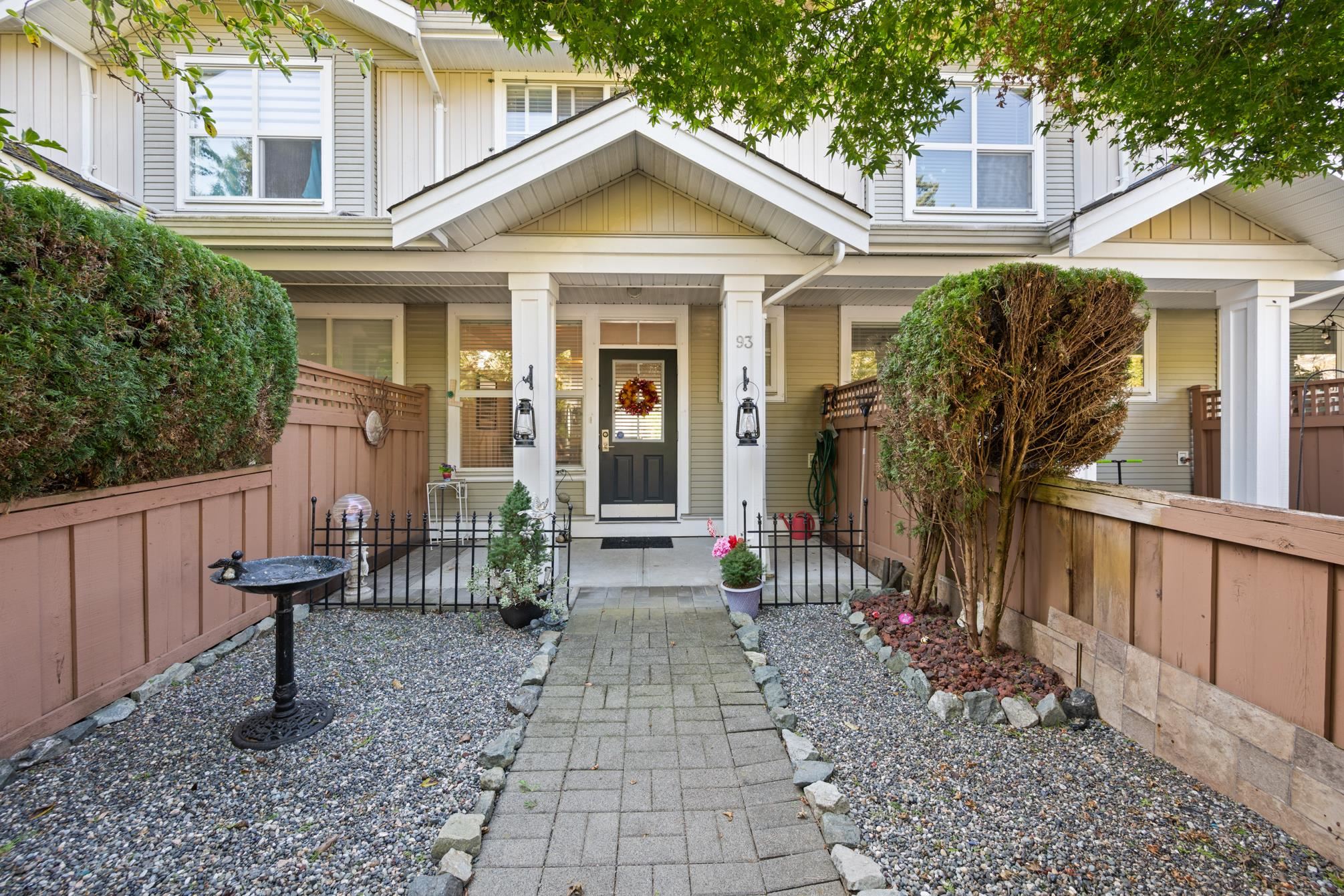 20460 66 Avenue #93, Langley, BC V2Y 3B6