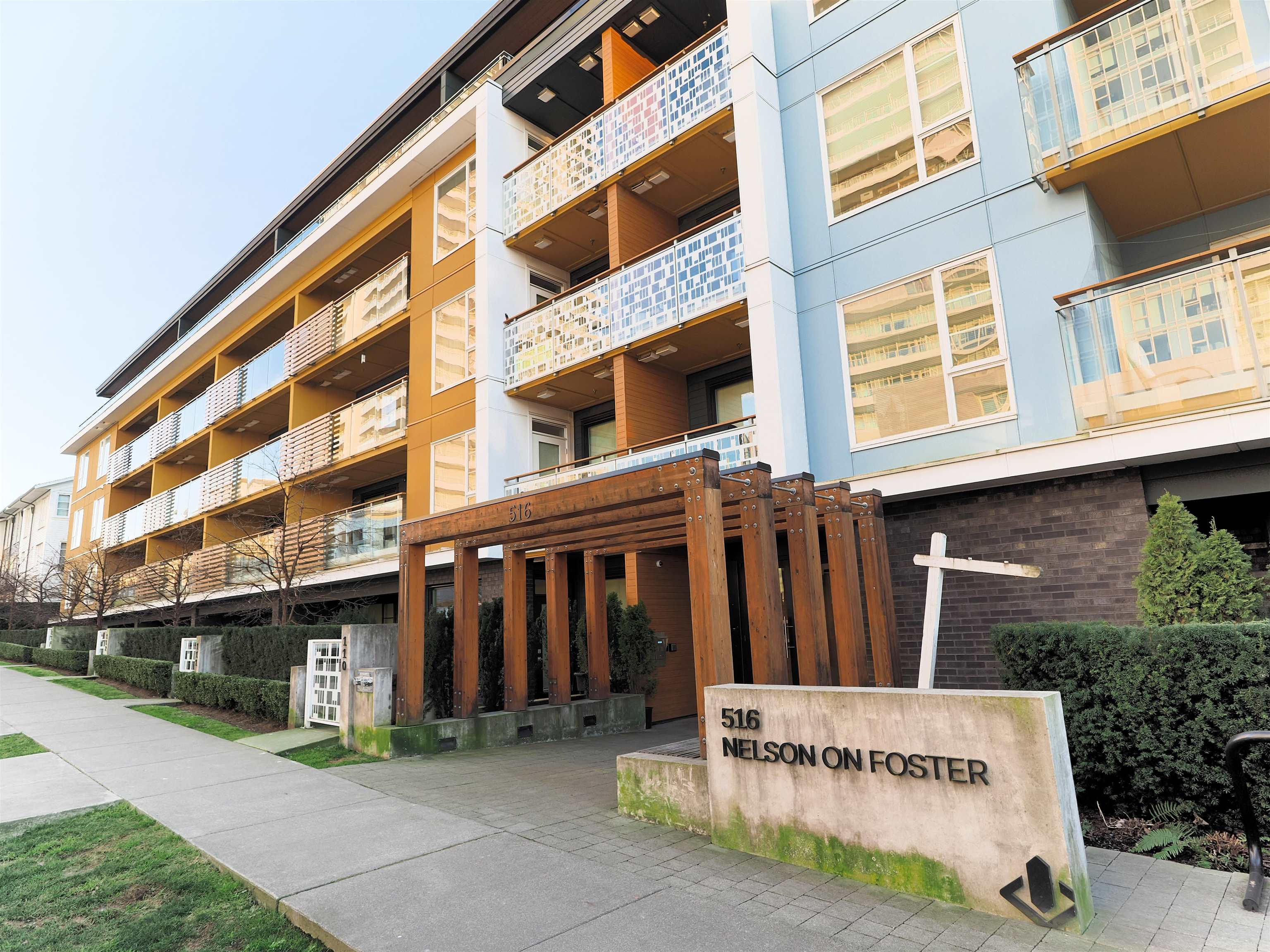 516 Foster Avenue #213, Coquitlam, BC V3J 0H8