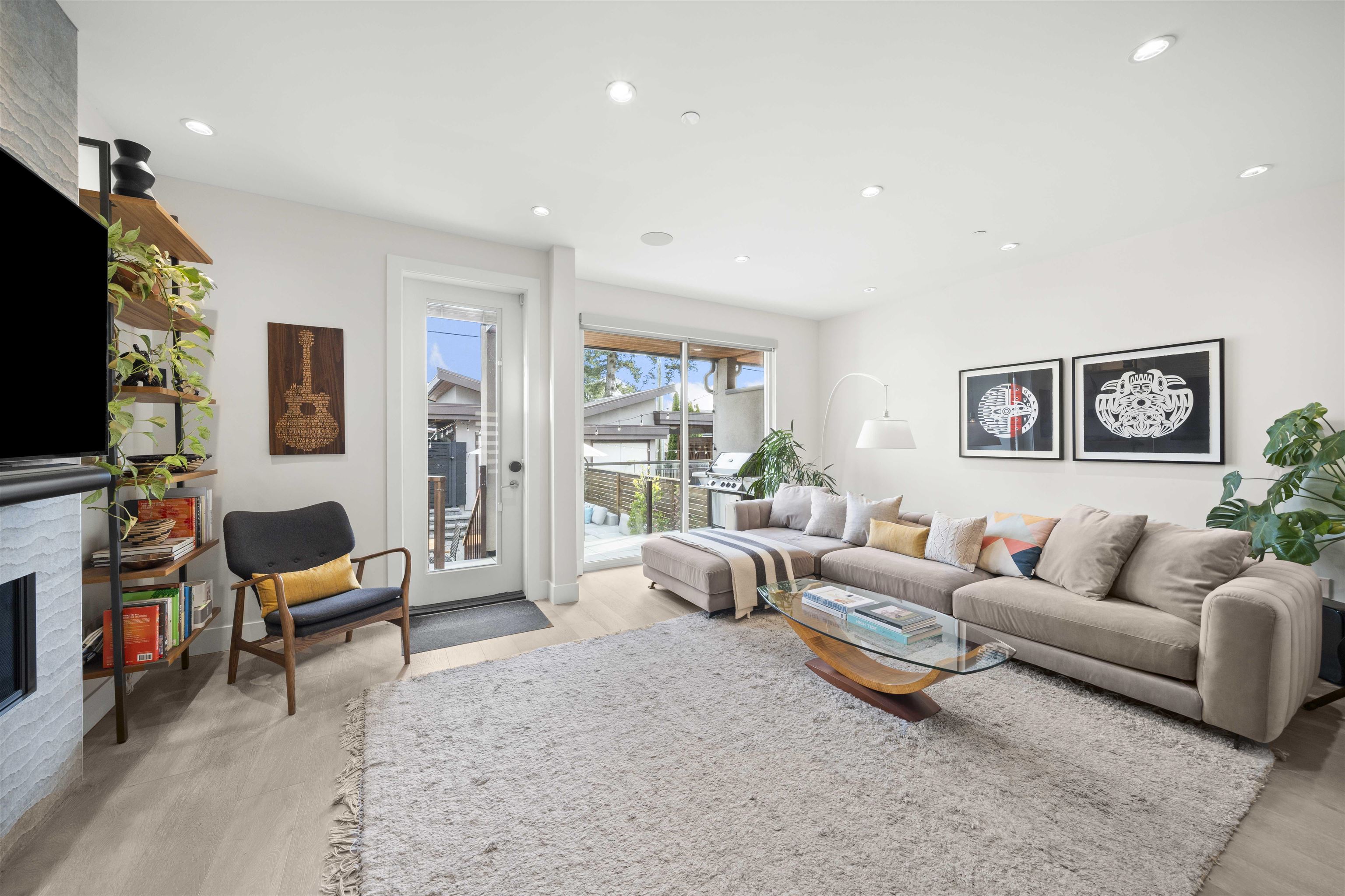 413 West Keith Road, North Vancouver, BC V7M 1M2