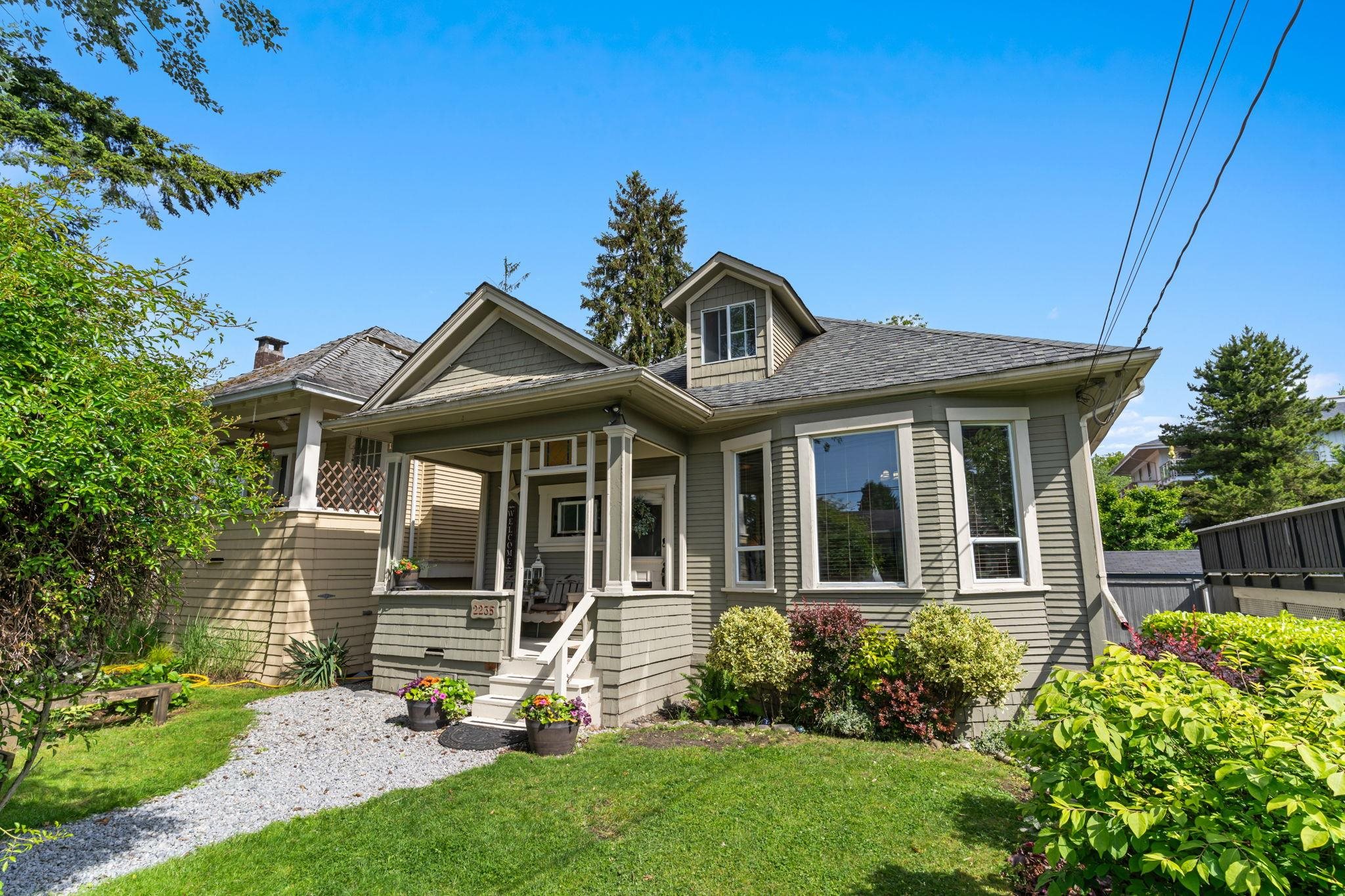 2235 Hawthorne Avenue, Port Coquitlam, BC V3C 1W5