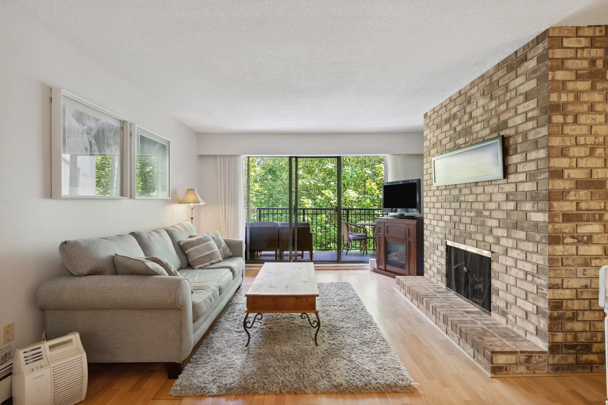 1385 Draycott Road #306, North Vancouver, BC V7J 3K9