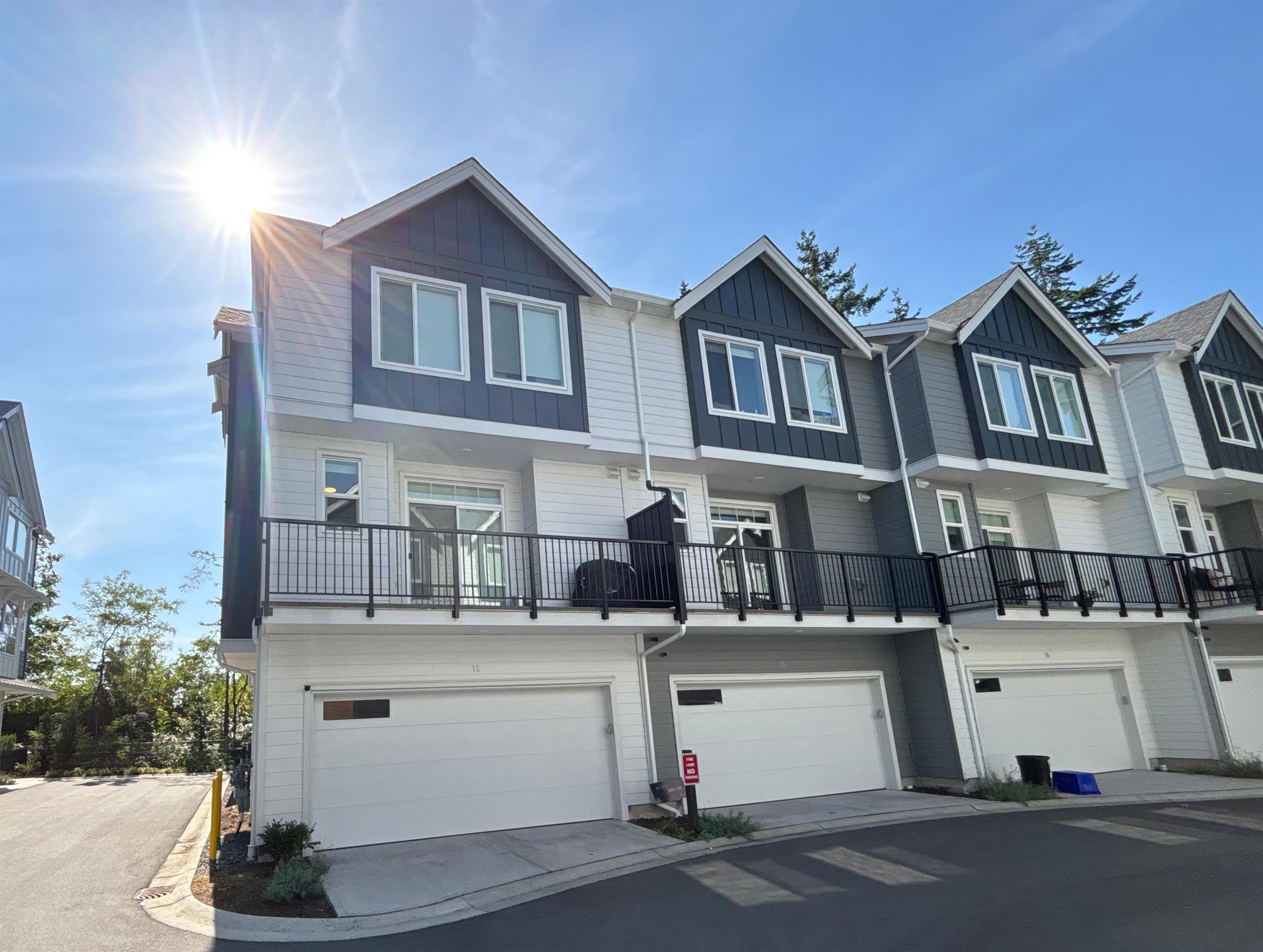 17458 100 Ave #12, Surrey, BC V4N 6X1