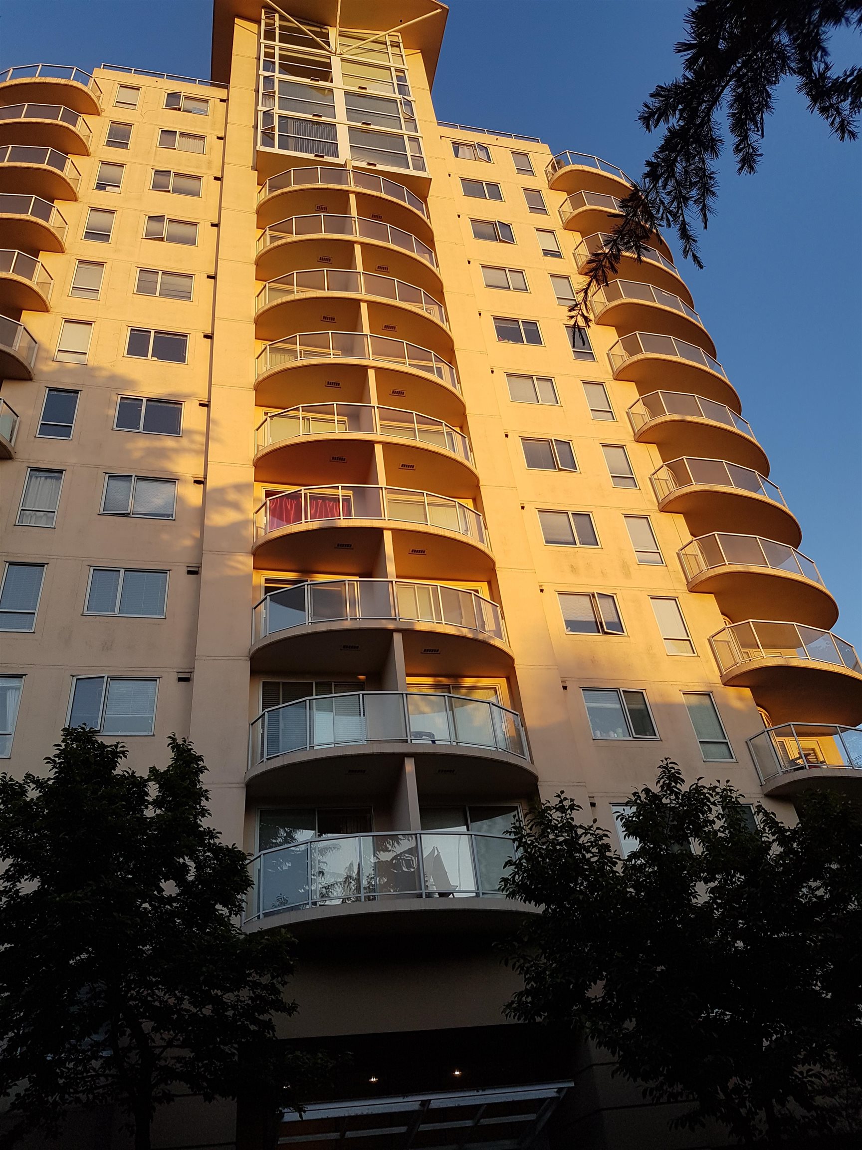 7680 Granville Avenue #1302, Richmond, BC V6Y 4B9