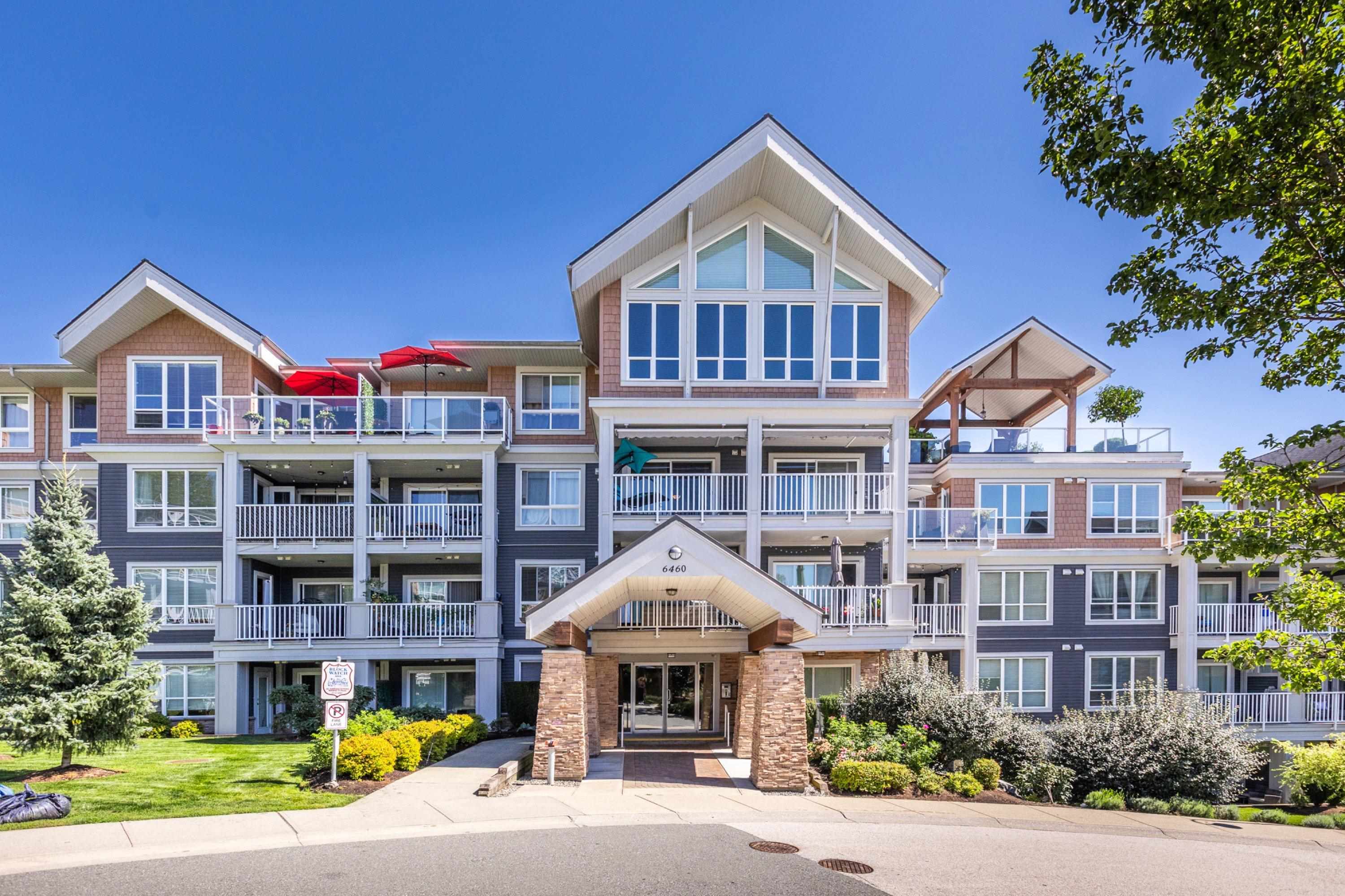 6460 194 St #215, Surrey, BC V4N 6J8
