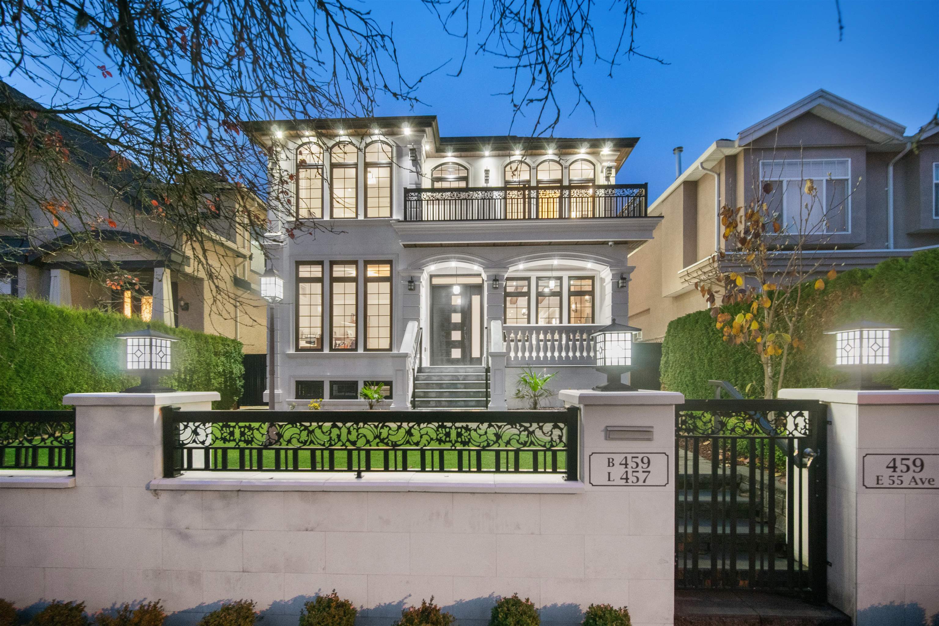 459 East 55th Avenue, Vancouver, BC V5X 1N3
