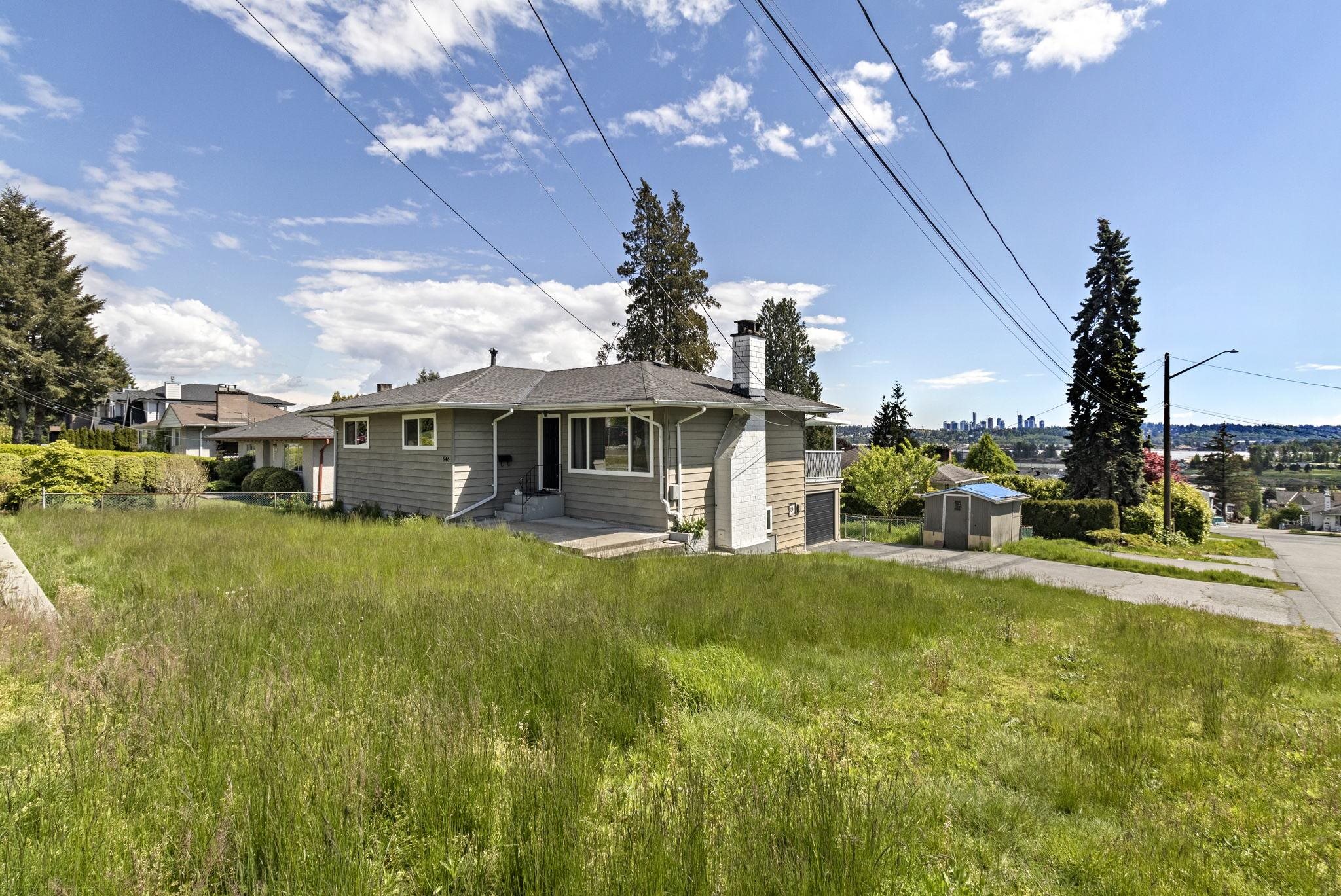 946 Quadling Avenue, Coquitlam, BC V3K 2A7