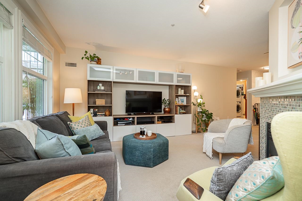 3075 Primrose Lane #315, Coquitlam, BC V3B 7S2