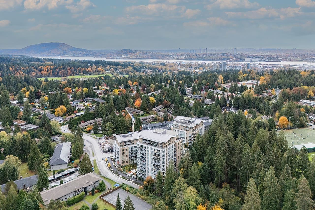 2375 Emery Court #104, Vancouver, BC V7J 0E8