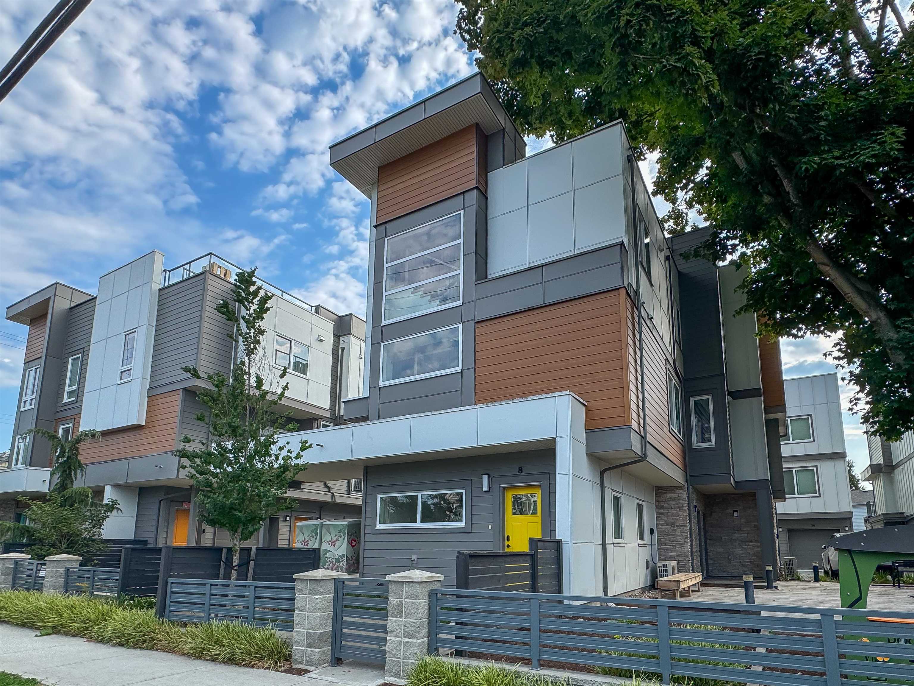 7000 Williams Road #8, Richmond, BC V7A 1E6