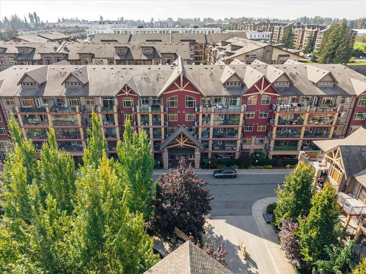 8288 207a Street #225, Langley, BC V2Y 0L2