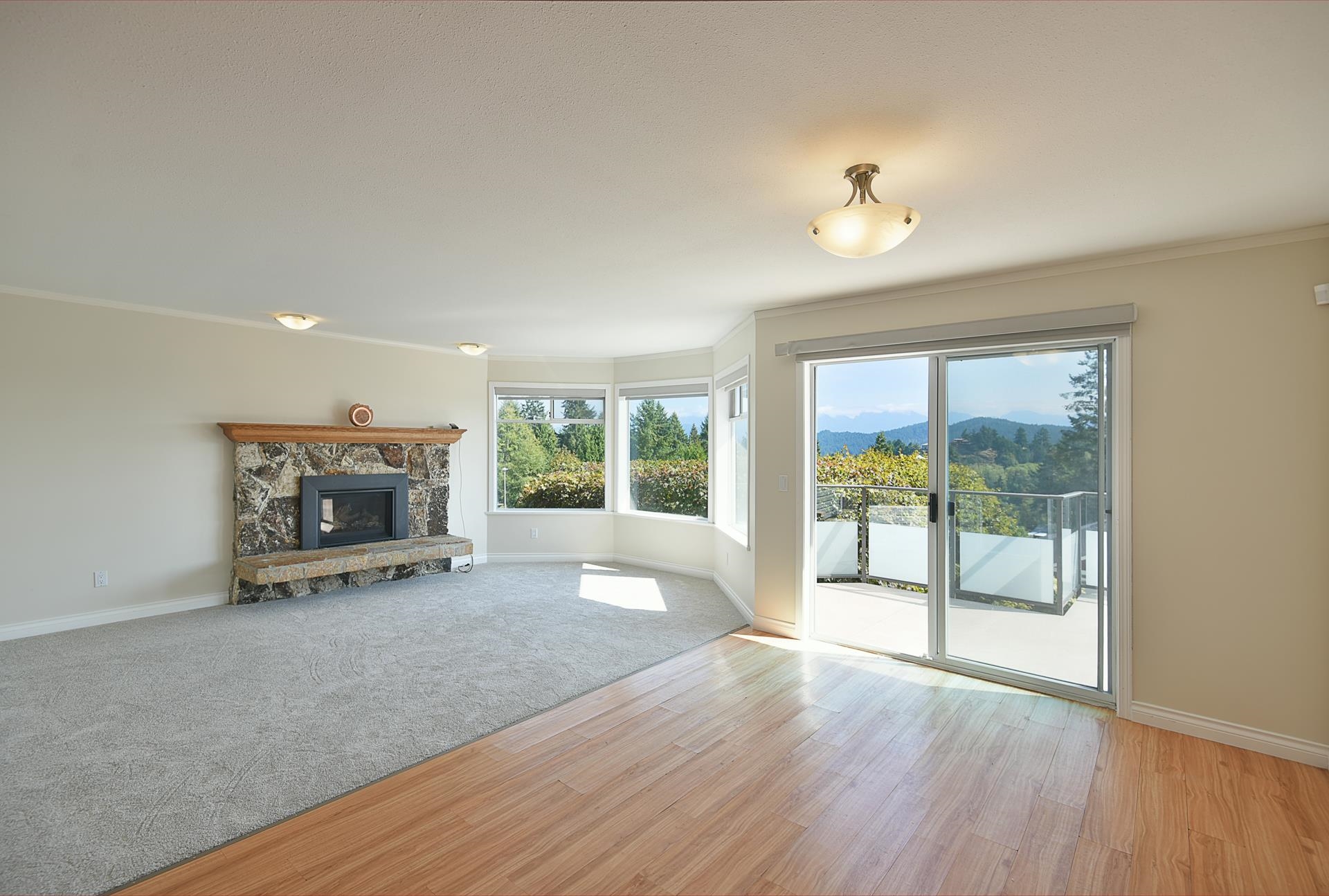808 Bayview Heights Road, Gibsons, BC V0N 1V8