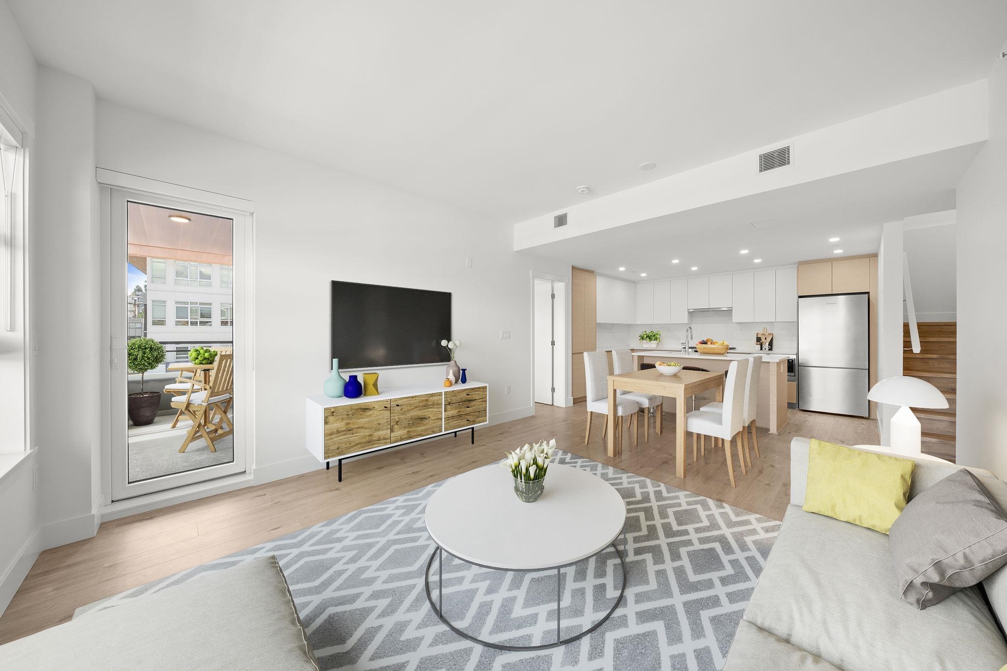 4788 Hastings St #504, Burnaby, BC V5C 0P4