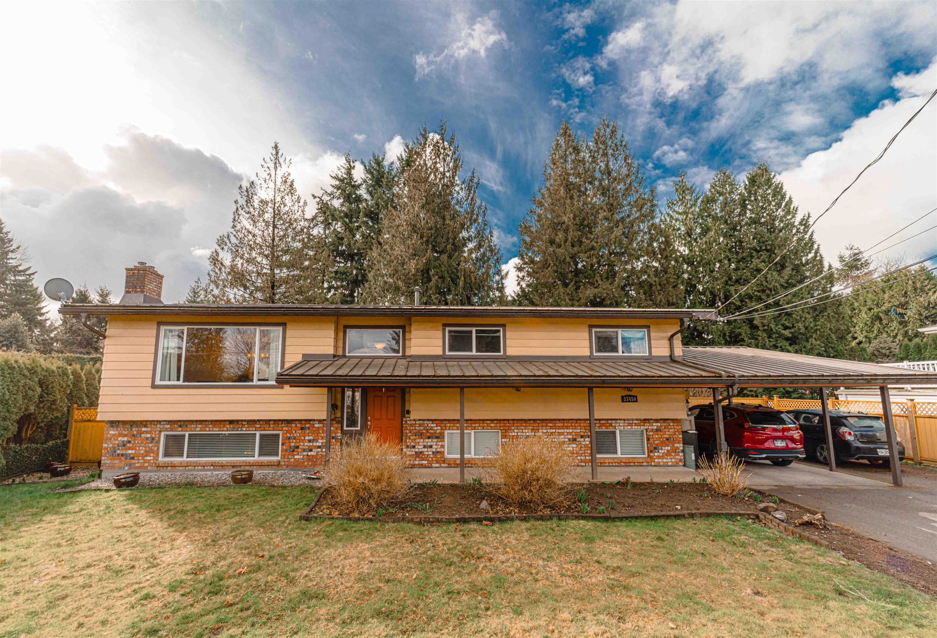 33450 Huggins Avenue, Abbotsford, BC V2S 2R7