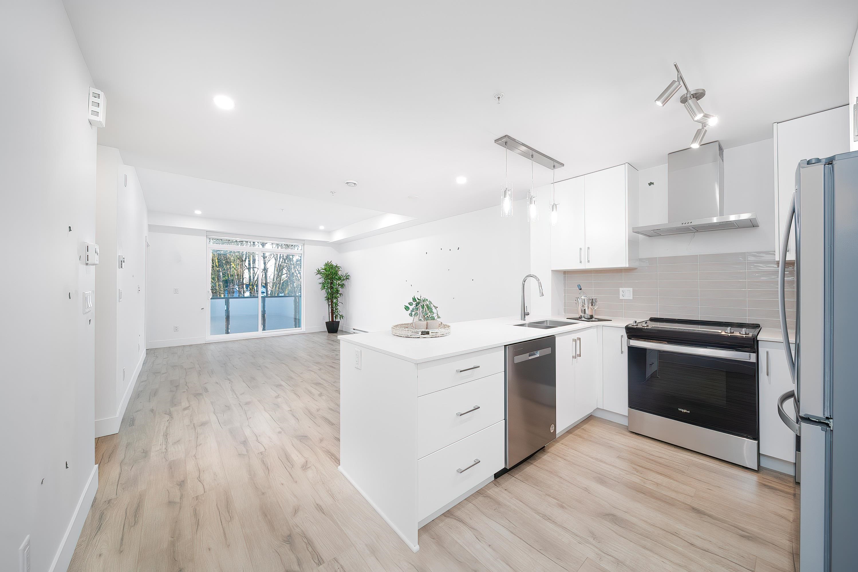 6328 King George Boulevard #30, Surrey, BC V3X 1E6