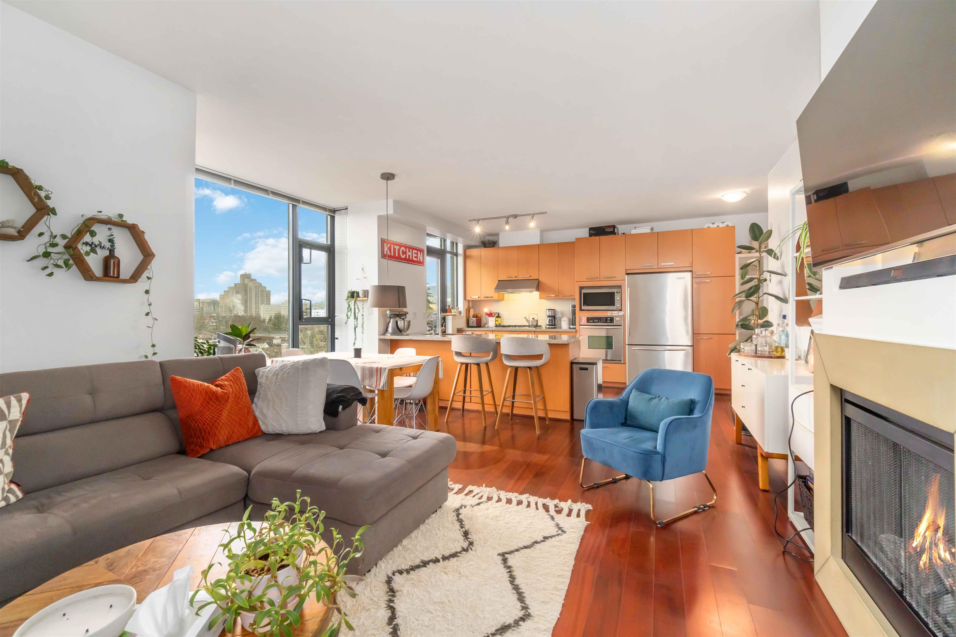 3228 Tupper Street #601, Vancouver, BC V5Z 4S7