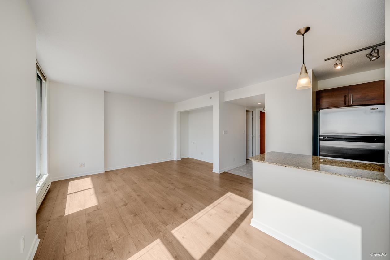 814 Royal Avenue #703, New Westminster, BC V3M 1J9