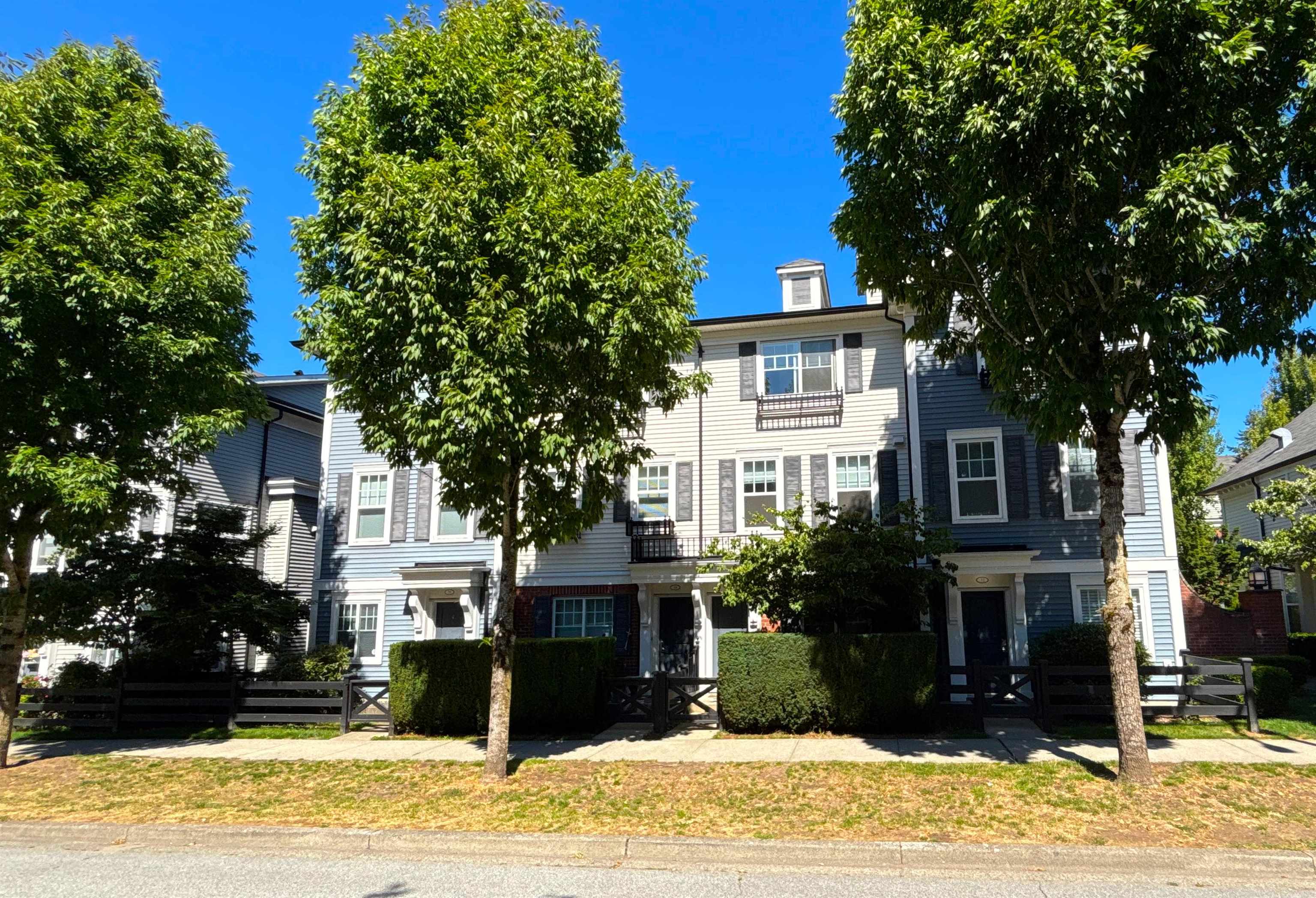 18983 72a Avenue #34, Surrey, BC V4N 1A5