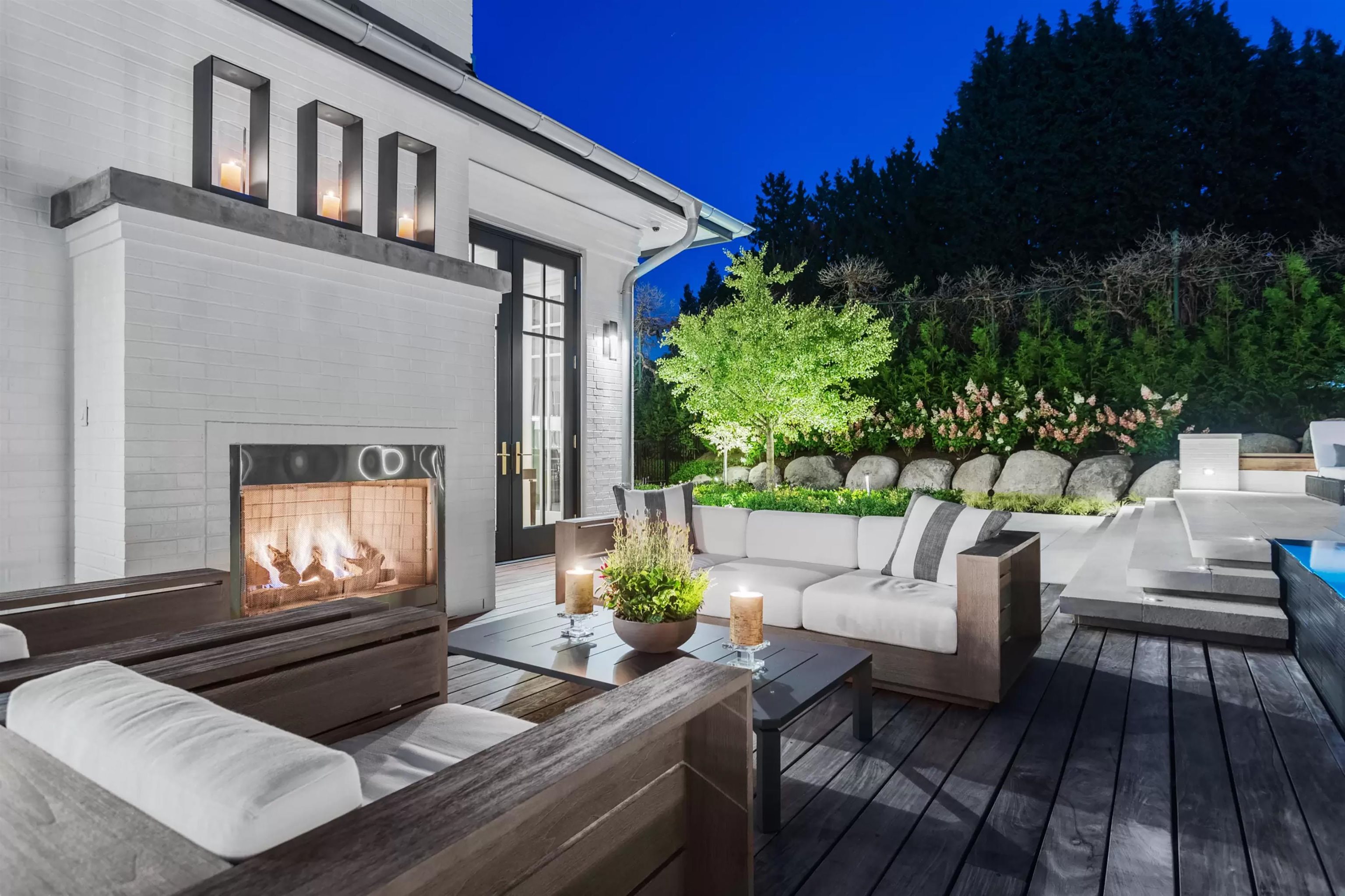 1126 Wolfe Avenue, Vancouver, BC V6H 1V8