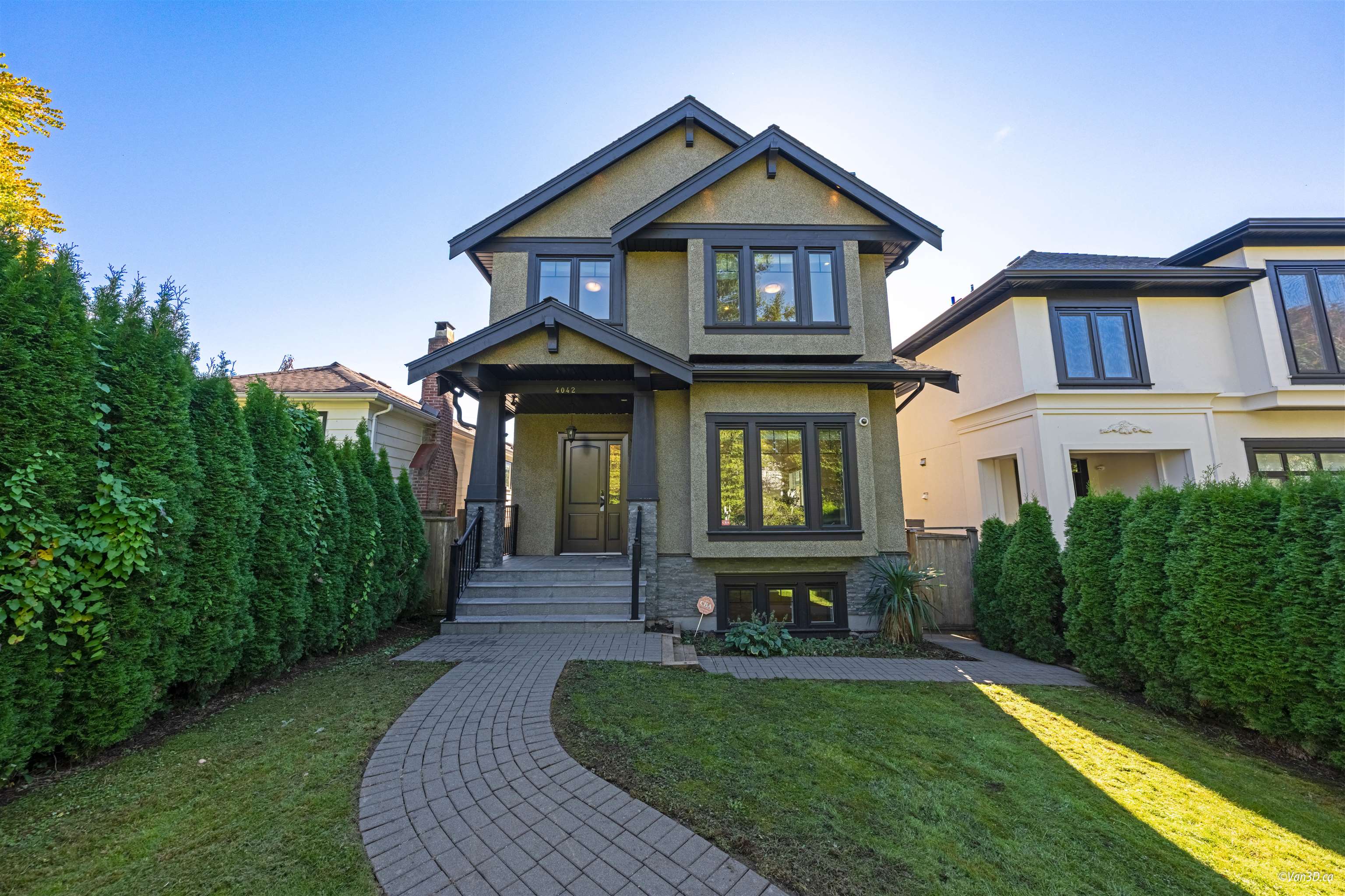 4042 West 20th Avenue, Vancouver, BC V6S 1G5