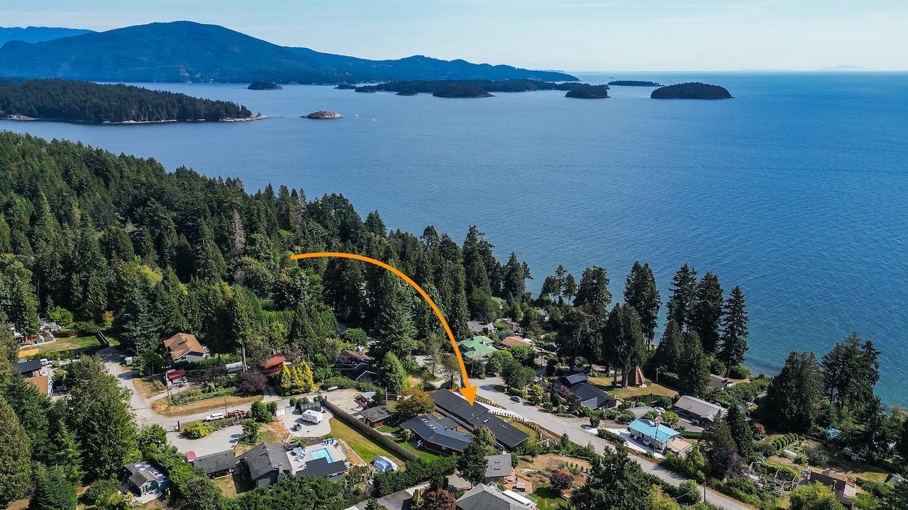 980 Gower Point Road, Gibsons, BC V0N 1V3