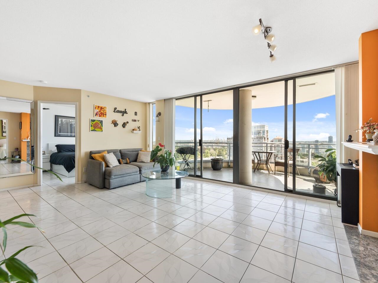 719 Princess Street #2103, New Westminster, BC V3M 6T9