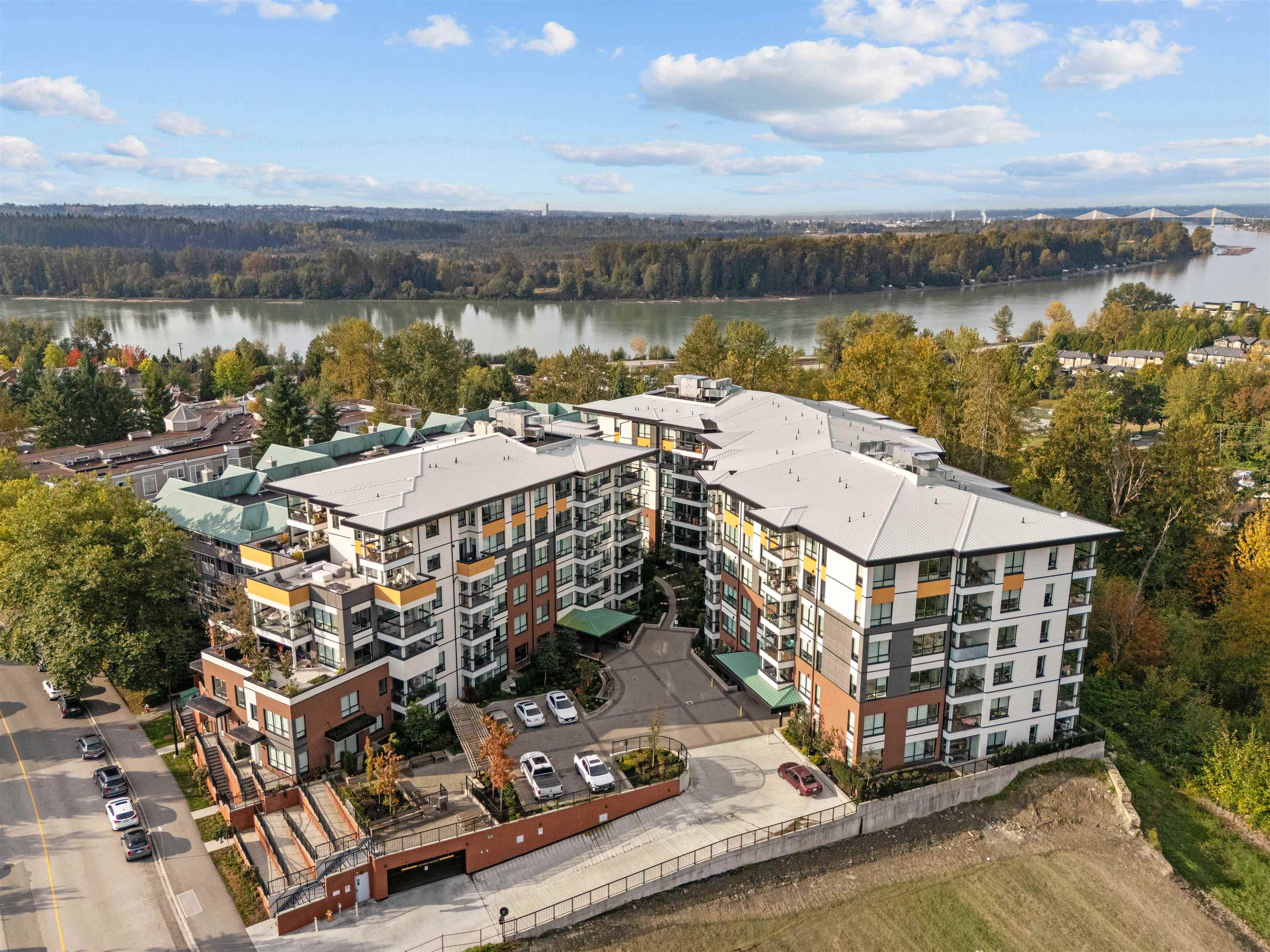 11639 227 Street #406, Maple Ridge, BC V2X 9B2