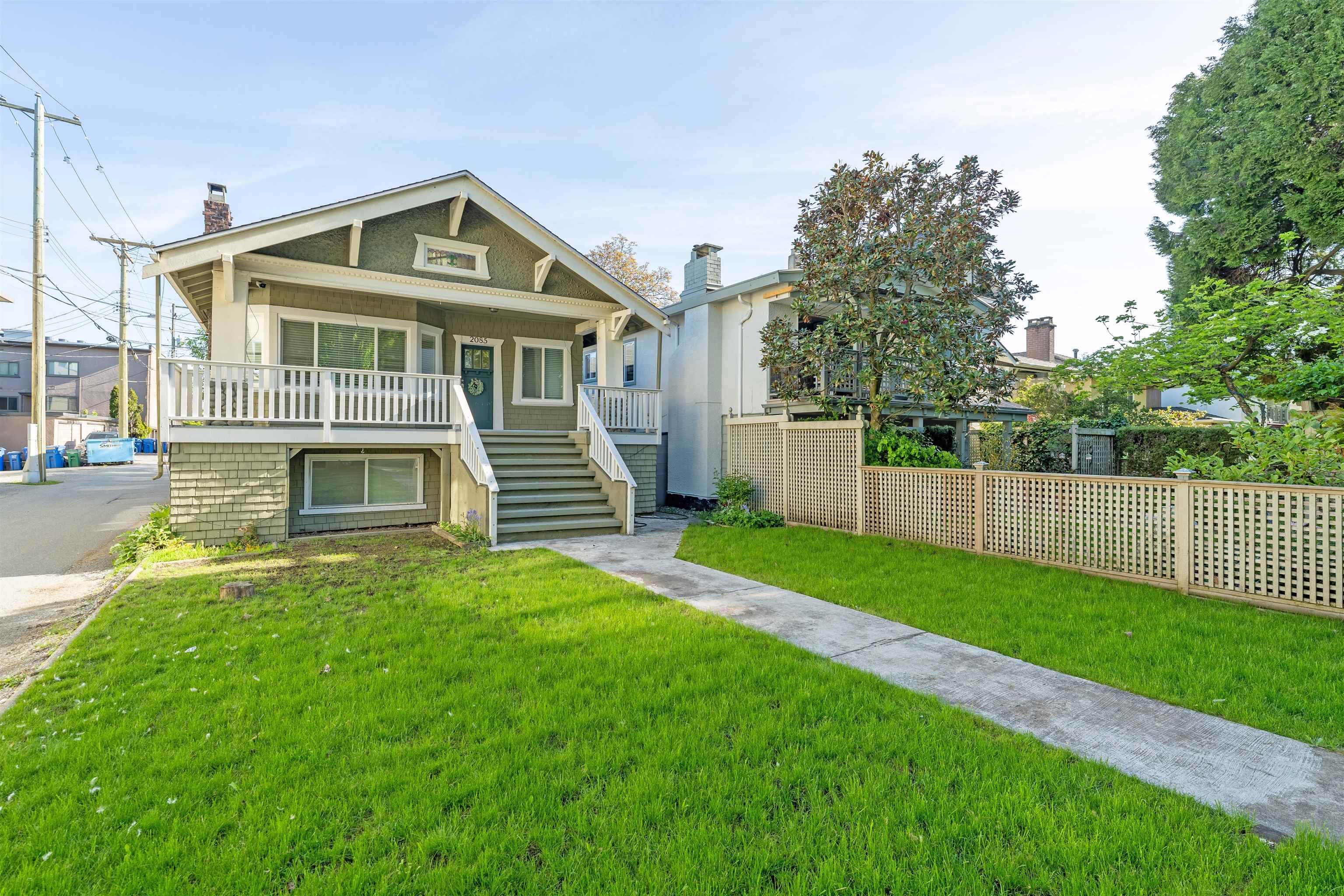 2085 West 45th Avenue, Vancouver, BC V6M 2H8
