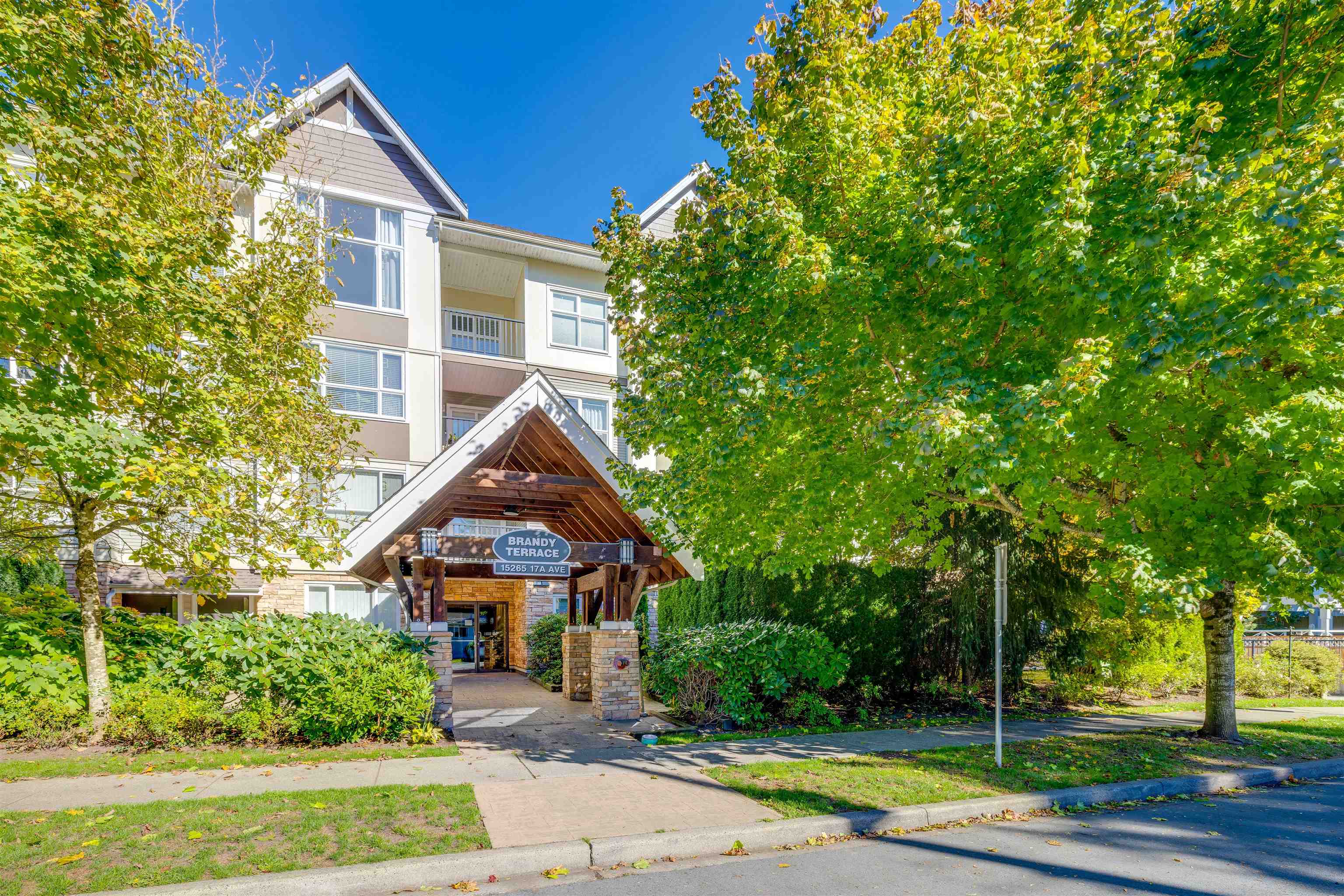 15265 17a Avenue #305, Surrey, BC V4A 1V4