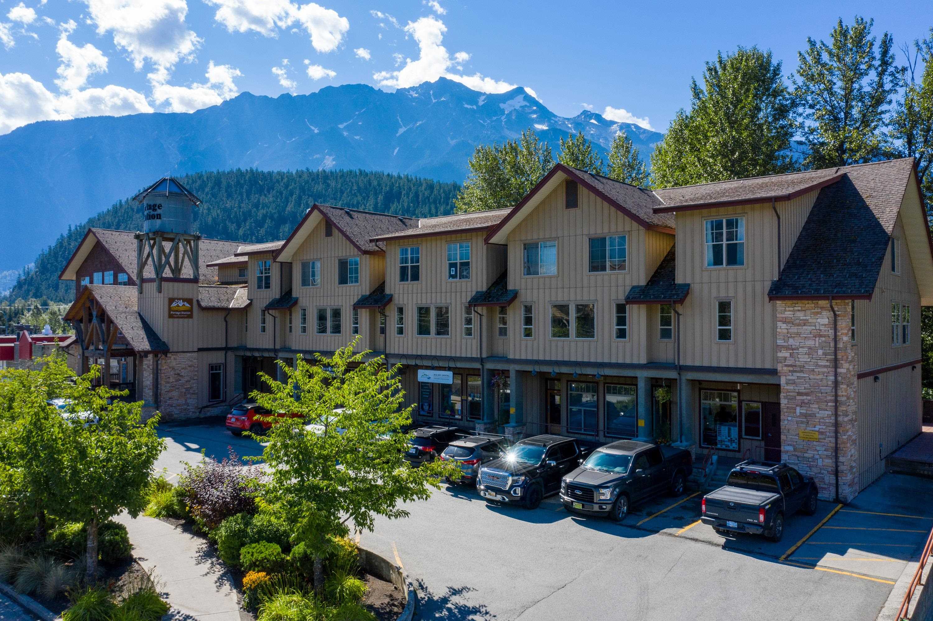 1436 Portage Road #203, Pemberton, BC V0N 2L1